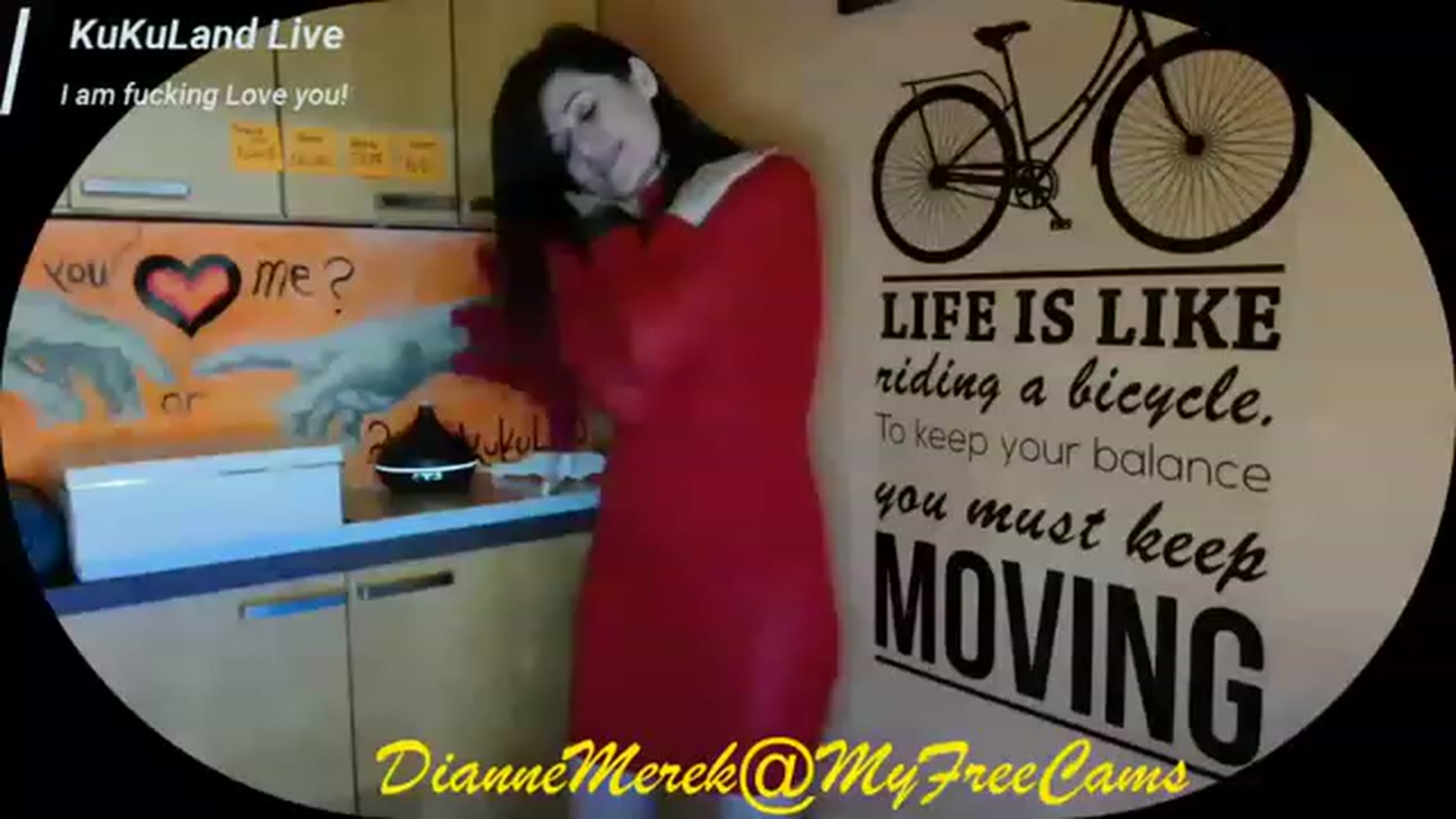 Gallery image thumbnail from DianneMerek's myfreecams stream on, 12/12/2022, 08:44 image 19 of 20