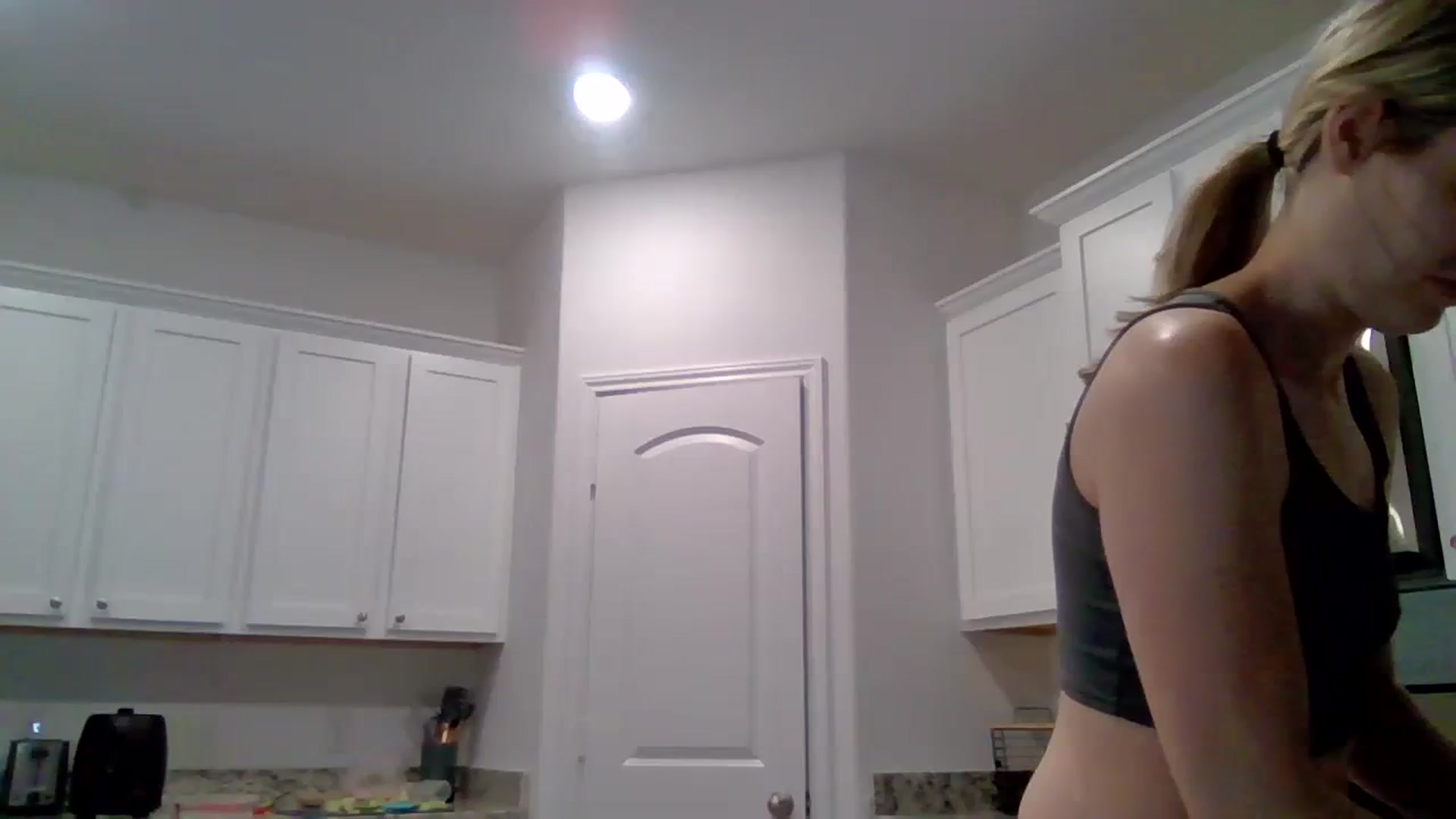 Gallery image thumbnail from DiannePrince1's myfreecams stream on, 07/30/2023, 03:49 image 14 of 20