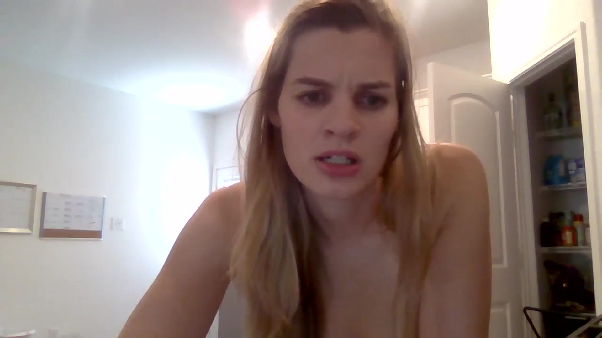 Gallery image thumbnail from DiannePrince2's myfreecams stream on, 03/04/2024, 19:45 image 2 of 20