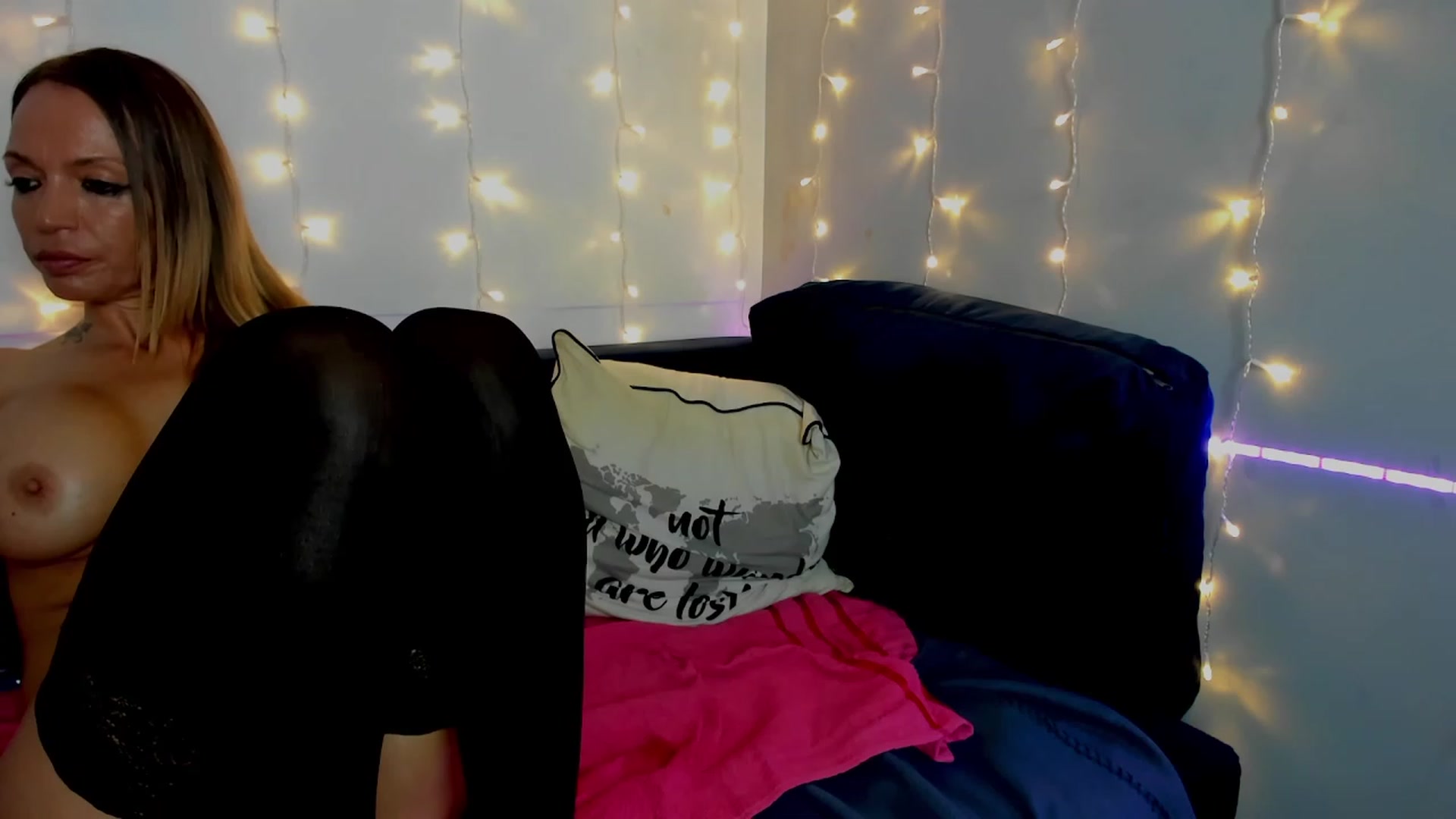 Gallery image thumbnail from DianneStar's myfreecams stream on, 07/13/2023, 19:57 image 6 of 20