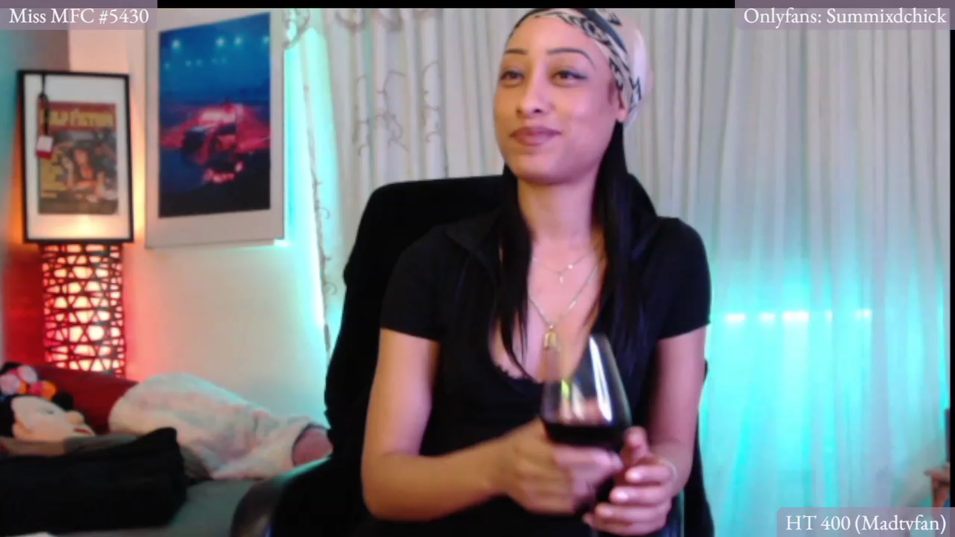 Gallery image thumbnail from DiazWhite's myfreecams stream on, 12/04/2022, 04:56 image 6 of 20
