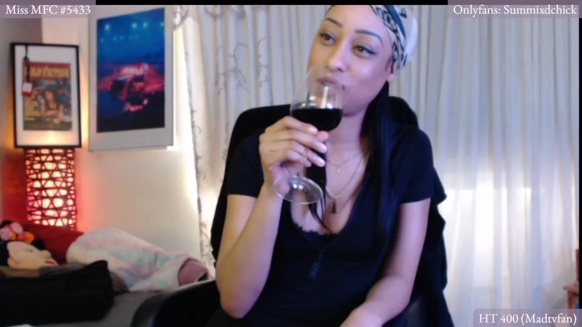 Gallery image thumbnail from DiazWhite's myfreecams stream on, 12/04/2022, 04:56 image 8 of 20