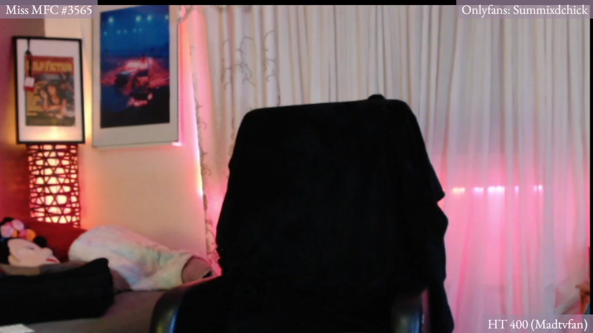 Gallery image thumbnail from DiazWhite's myfreecams stream on, 12/04/2022, 05:39 image 6 of 20
