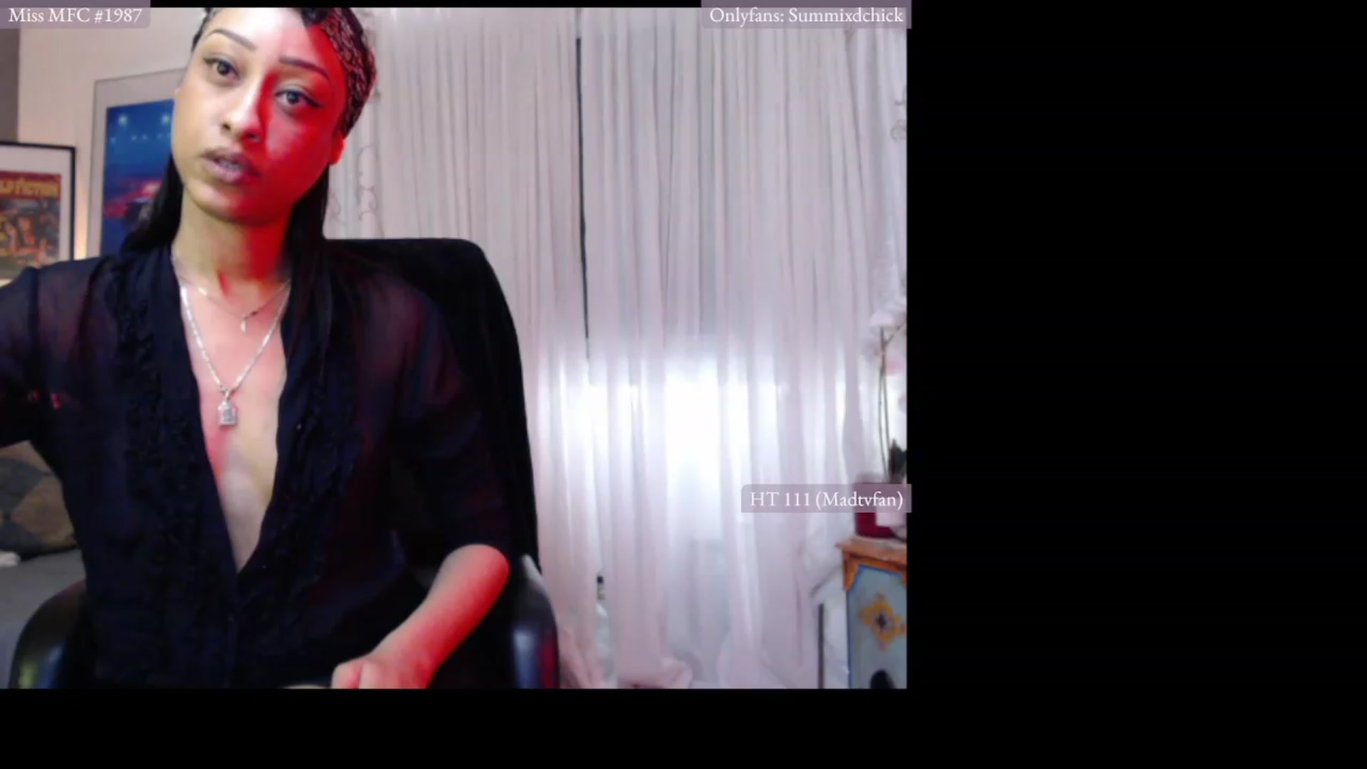 Gallery image thumbnail from DiazWhite's myfreecams stream on, 12/06/2022, 03:06 image 13 of 20