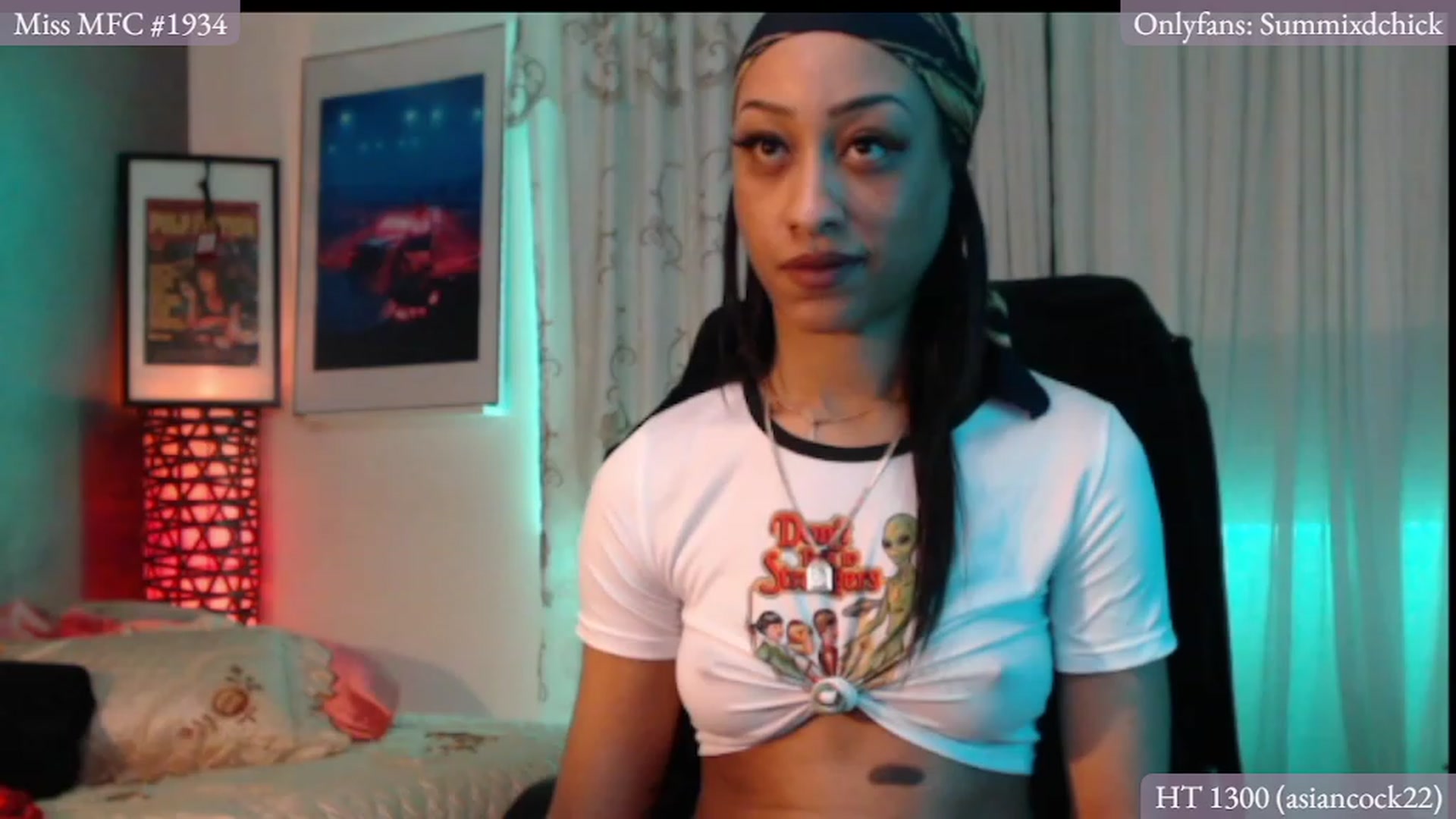 Gallery image thumbnail from DiazWhite's myfreecams stream on, 12/26/2022, 02:22 image 14 of 20