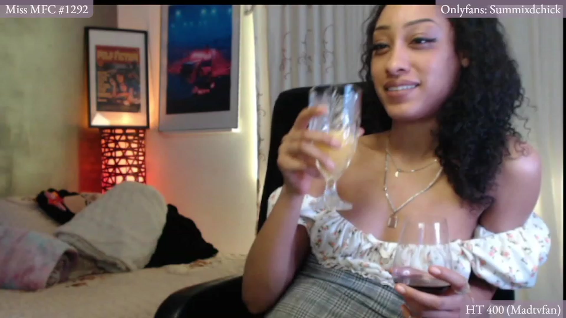 Gallery image thumbnail from DiazWhite's myfreecams stream on, 01/02/2023, 07:06 image 7 of 20