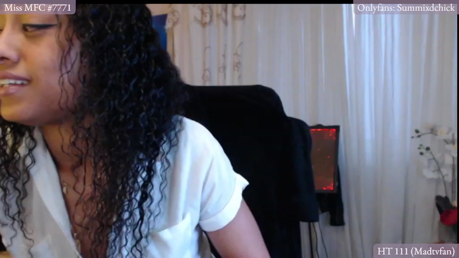 Gallery image thumbnail from DiazWhite's myfreecams stream on, 06/05/2023, 02:24 image 3 of 20