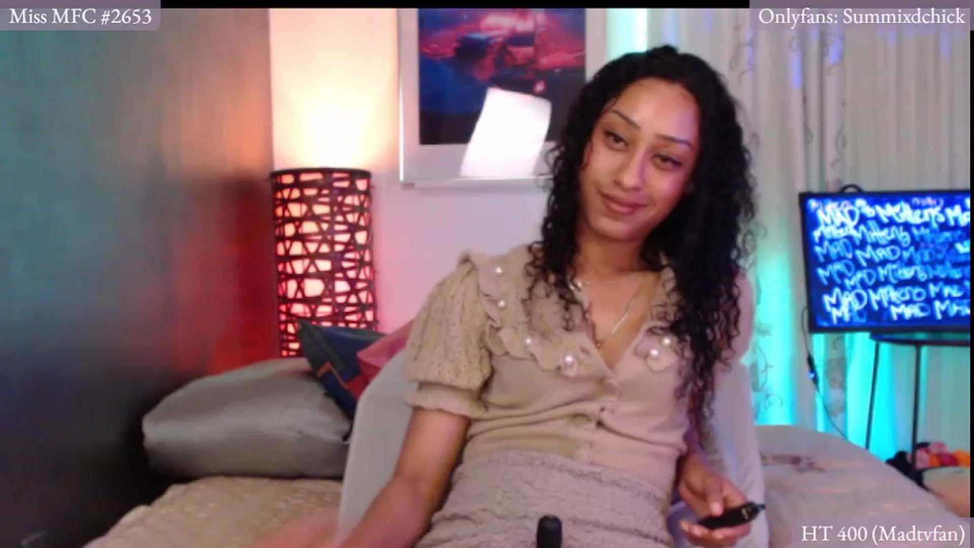 Gallery image thumbnail from DiazWhite's myfreecams stream on, 09/18/2023, 05:14 image 11 of 20