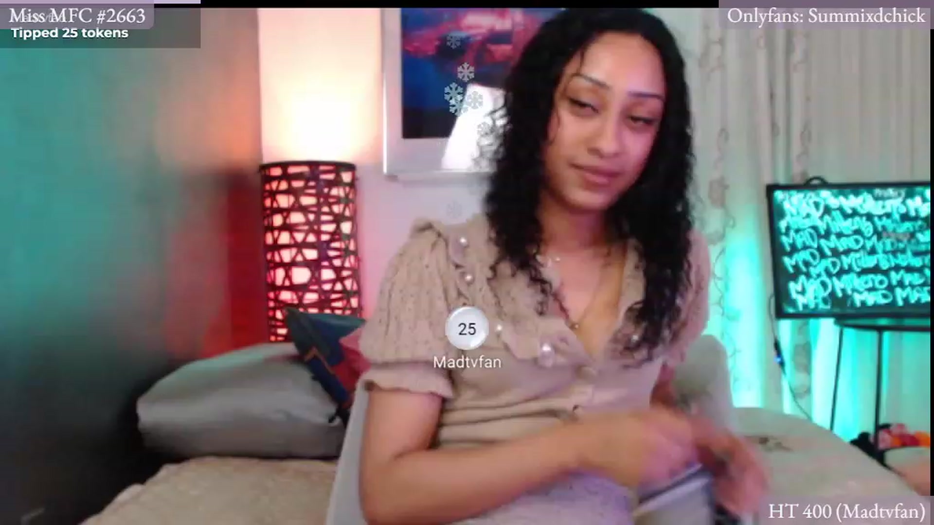Gallery image thumbnail from DiazWhite's myfreecams stream on, 09/18/2023, 05:14 image 6 of 20