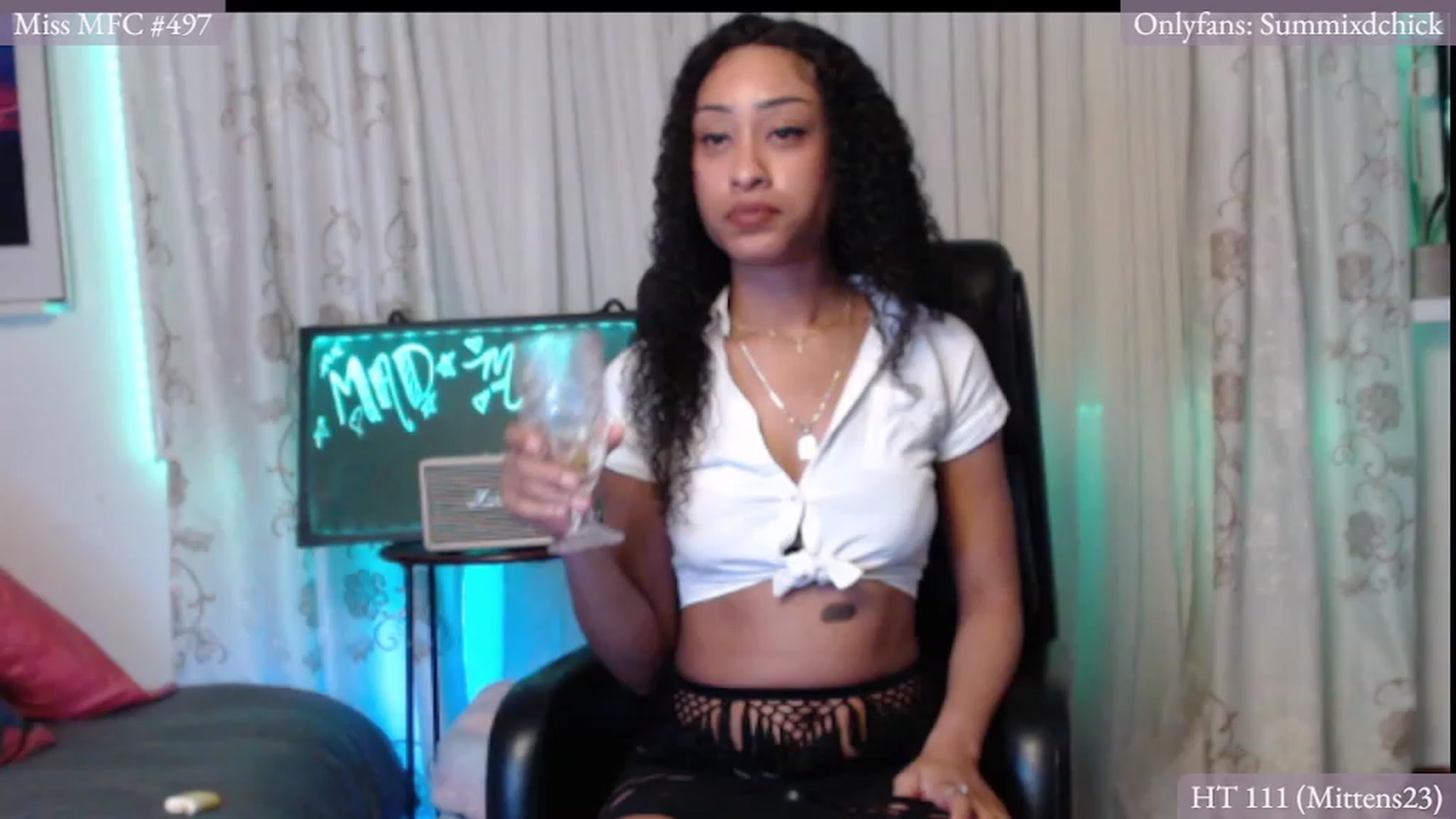 Gallery image thumbnail from DiazWhite's myfreecams stream on, 01/09/2024, 05:23 image 9 of 20