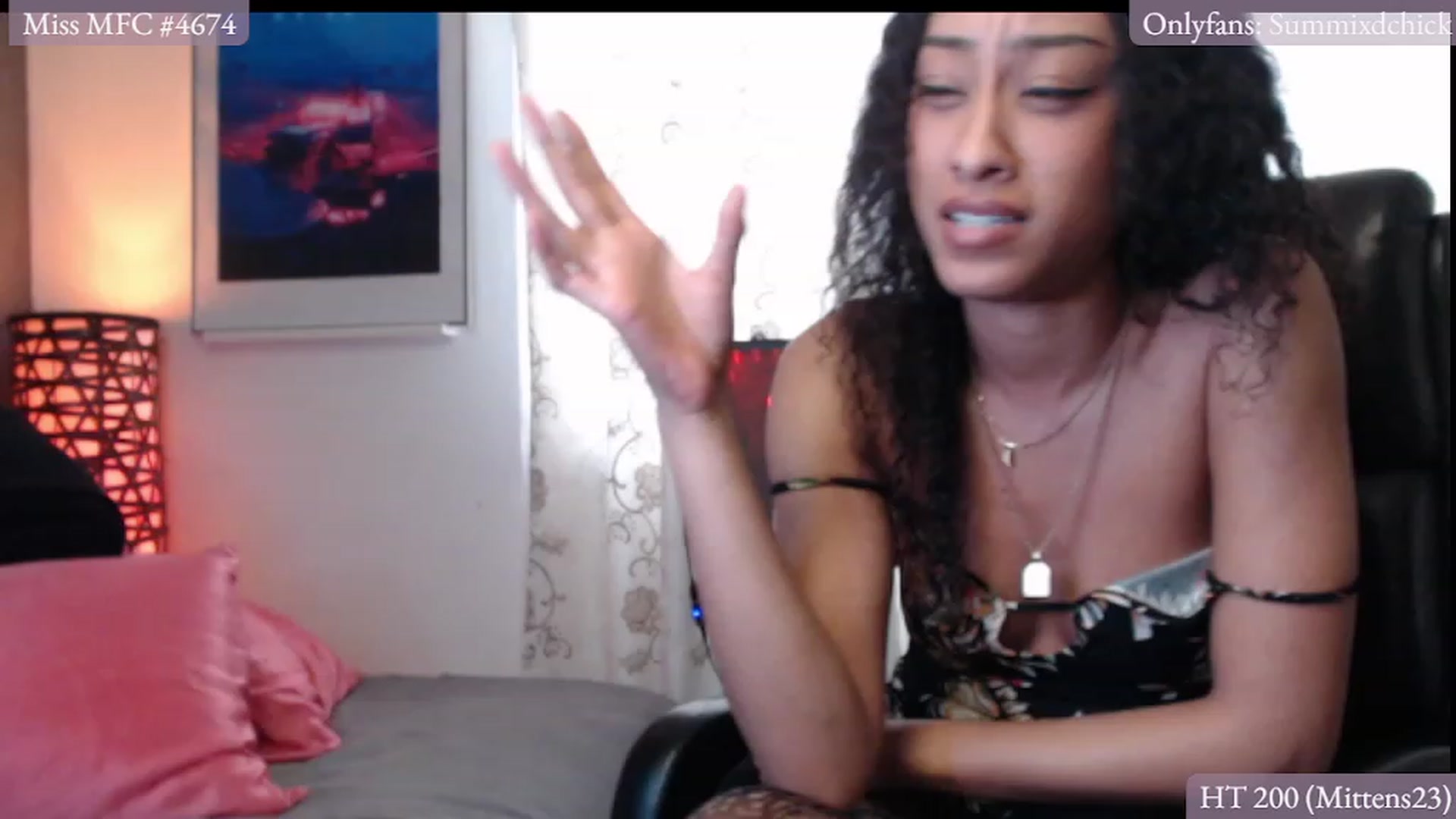 Gallery image thumbnail from DiazWhite's myfreecams stream on, 02/19/2024, 22:09 image 12 of 20