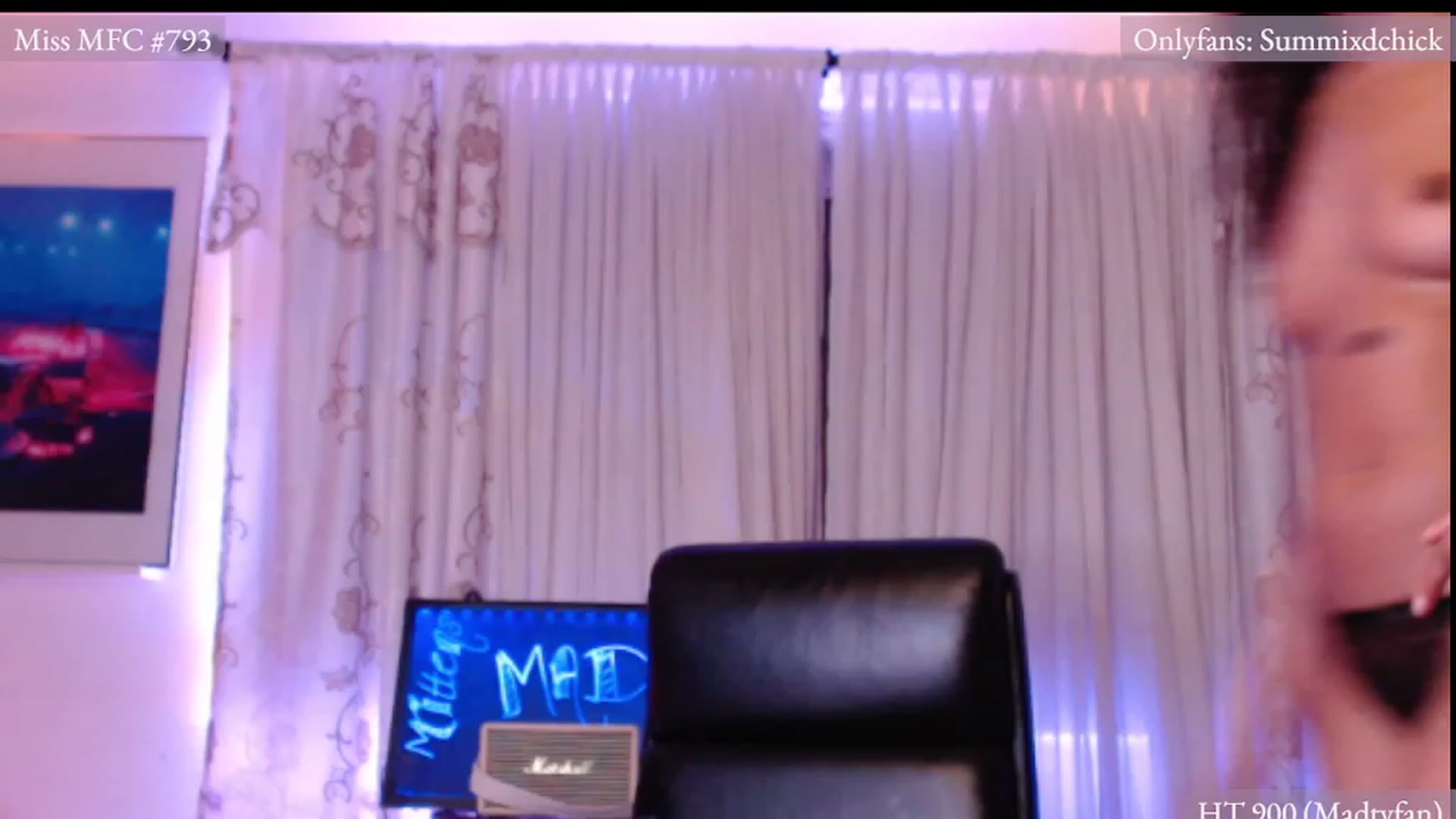 Gallery image thumbnail from DiazWhite's myfreecams stream on, 03/05/2024, 07:43 image 15 of 20
