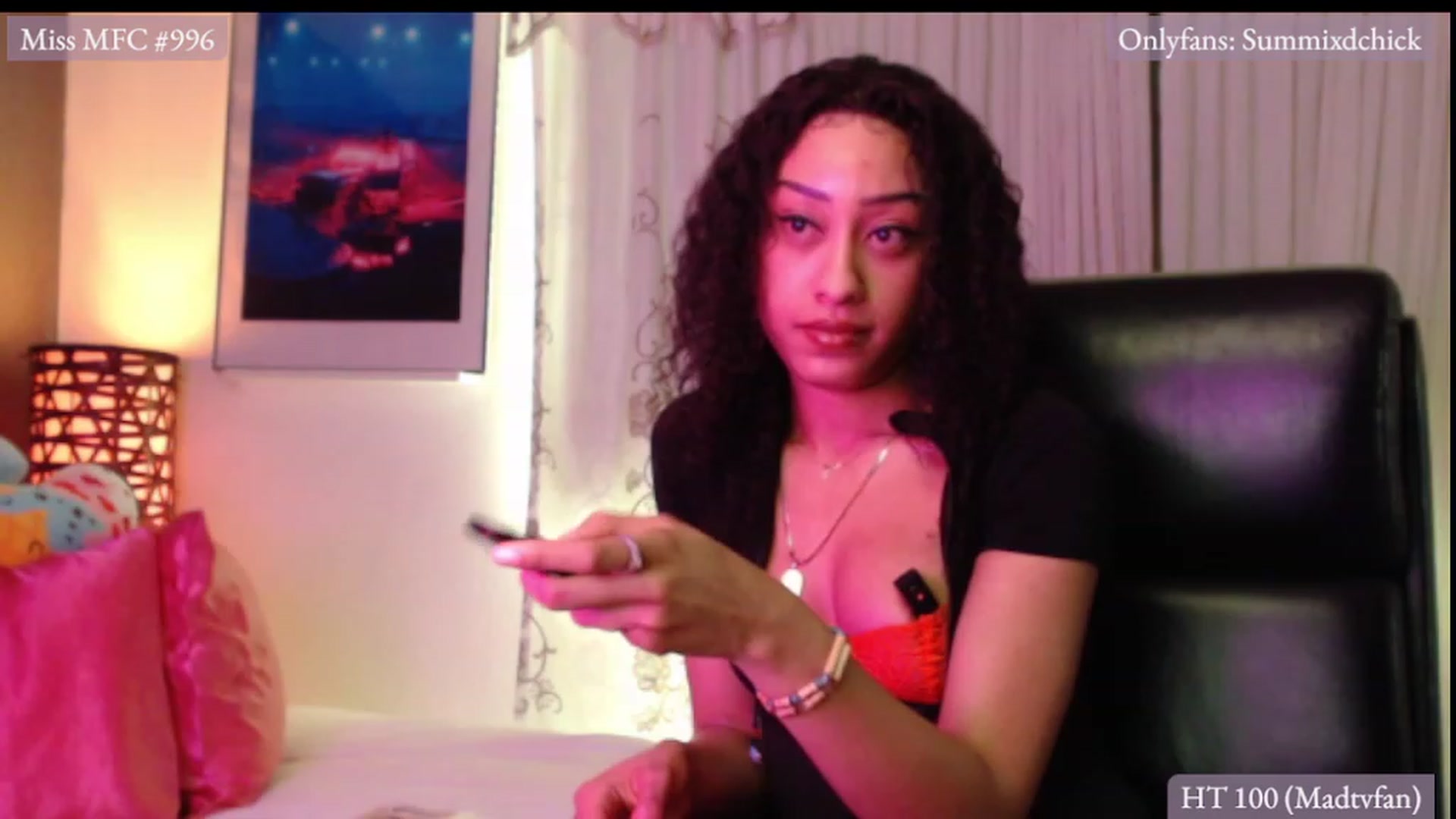 Gallery image thumbnail from DiazWhite's myfreecams stream on, 03/08/2024, 06:47 image 10 of 20