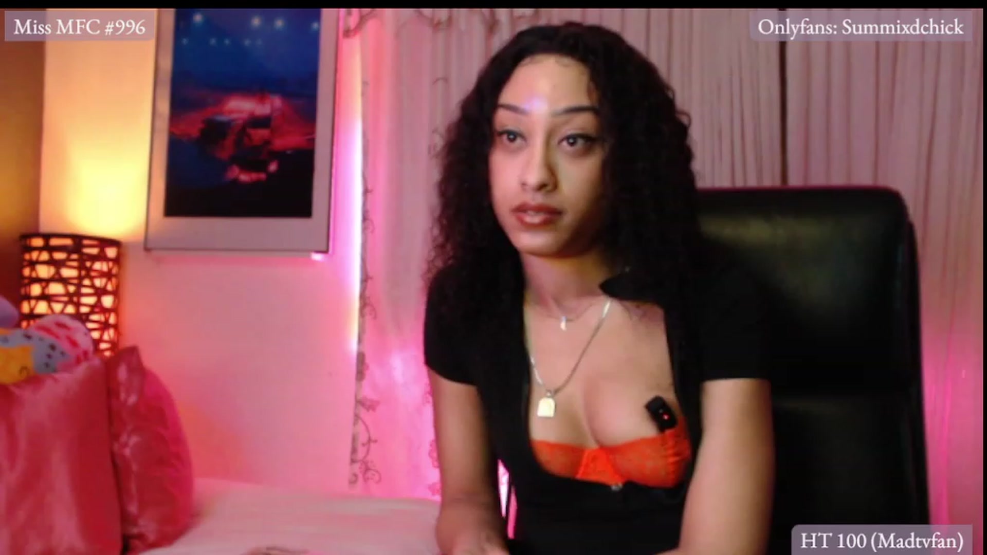 Gallery image thumbnail from DiazWhite's myfreecams stream on, 03/08/2024, 06:47 image 11 of 20
