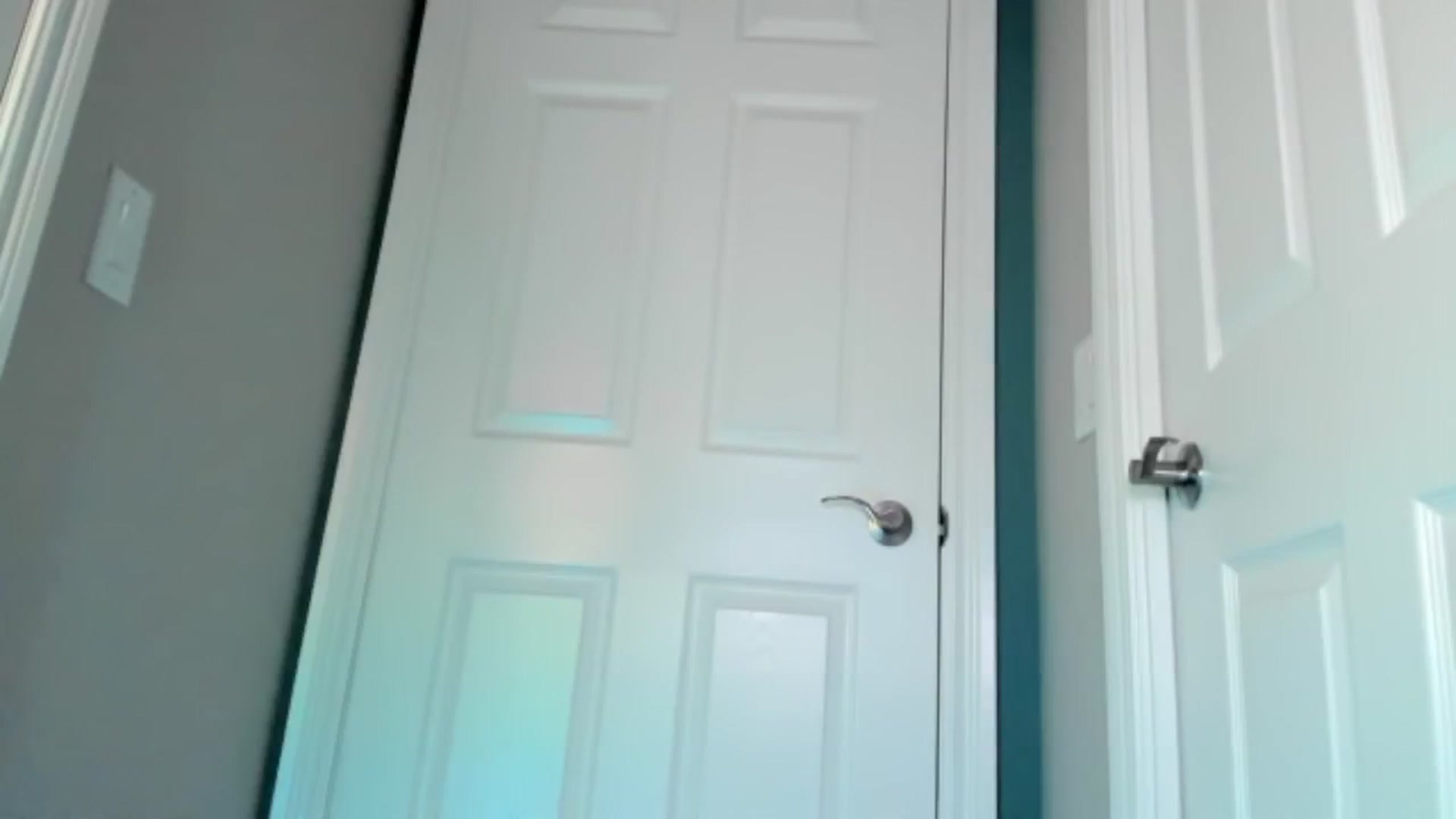 Gallery image thumbnail from DiazWhite's myfreecams stream on, 01/01/2026, 09:26 image 10 of 20