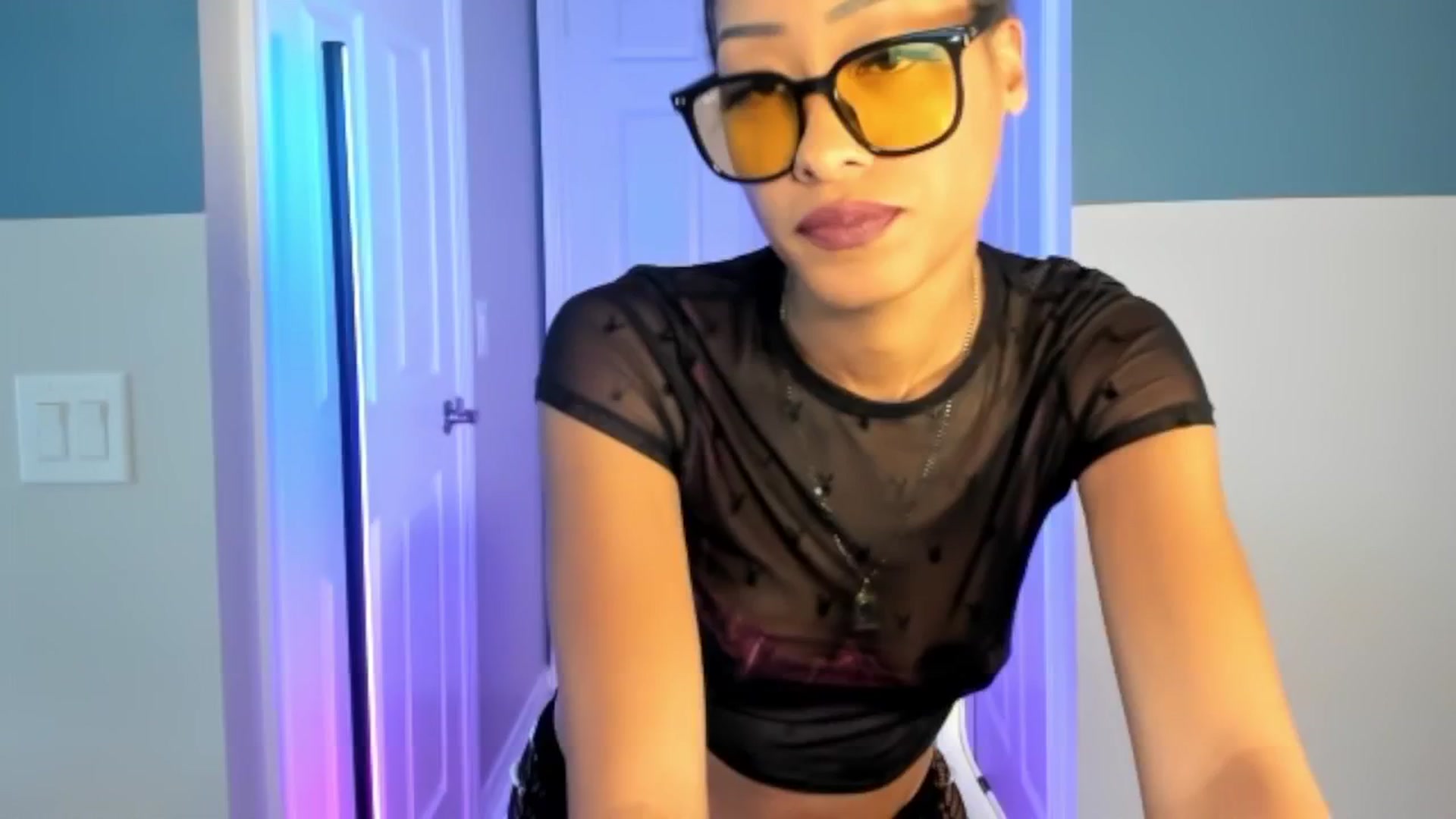 Gallery image thumbnail from DiazWhite's myfreecams stream on, 02/20/2026, 20:02 image 6 of 20