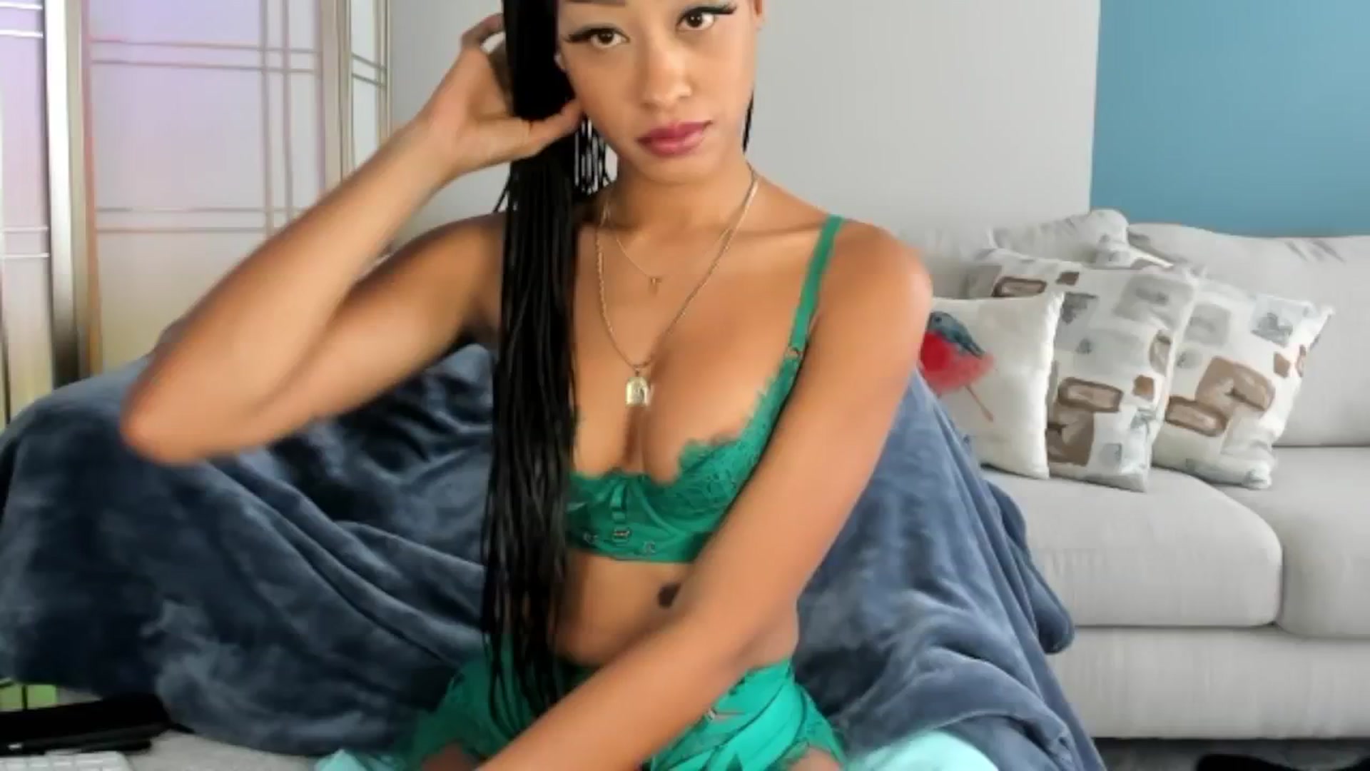 Gallery image thumbnail from DiazWhite's myfreecams stream on, 04/06/2026, 18:26 image 4 of 20