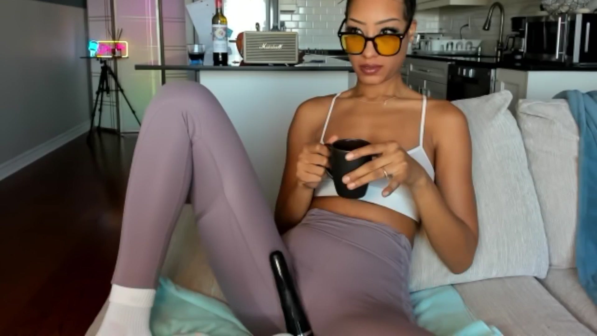Gallery image thumbnail from DiazWhite's myfreecams stream on, 04/20/2026, 13:01 image 9 of 20