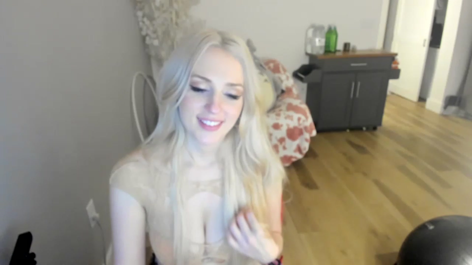 Gallery image thumbnail from Dick_RateMilk's myfreecams stream on, 12/04/2022, 11:12 image 5 of 20