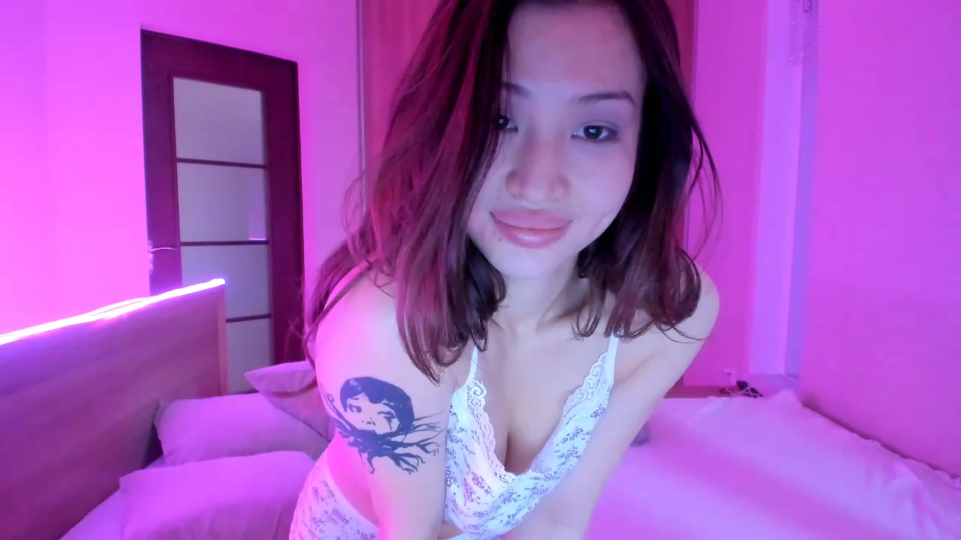 Gallery image thumbnail from Didi_kawaii's myfreecams stream on, 01/22/2023, 03:17 image 5 of 20
