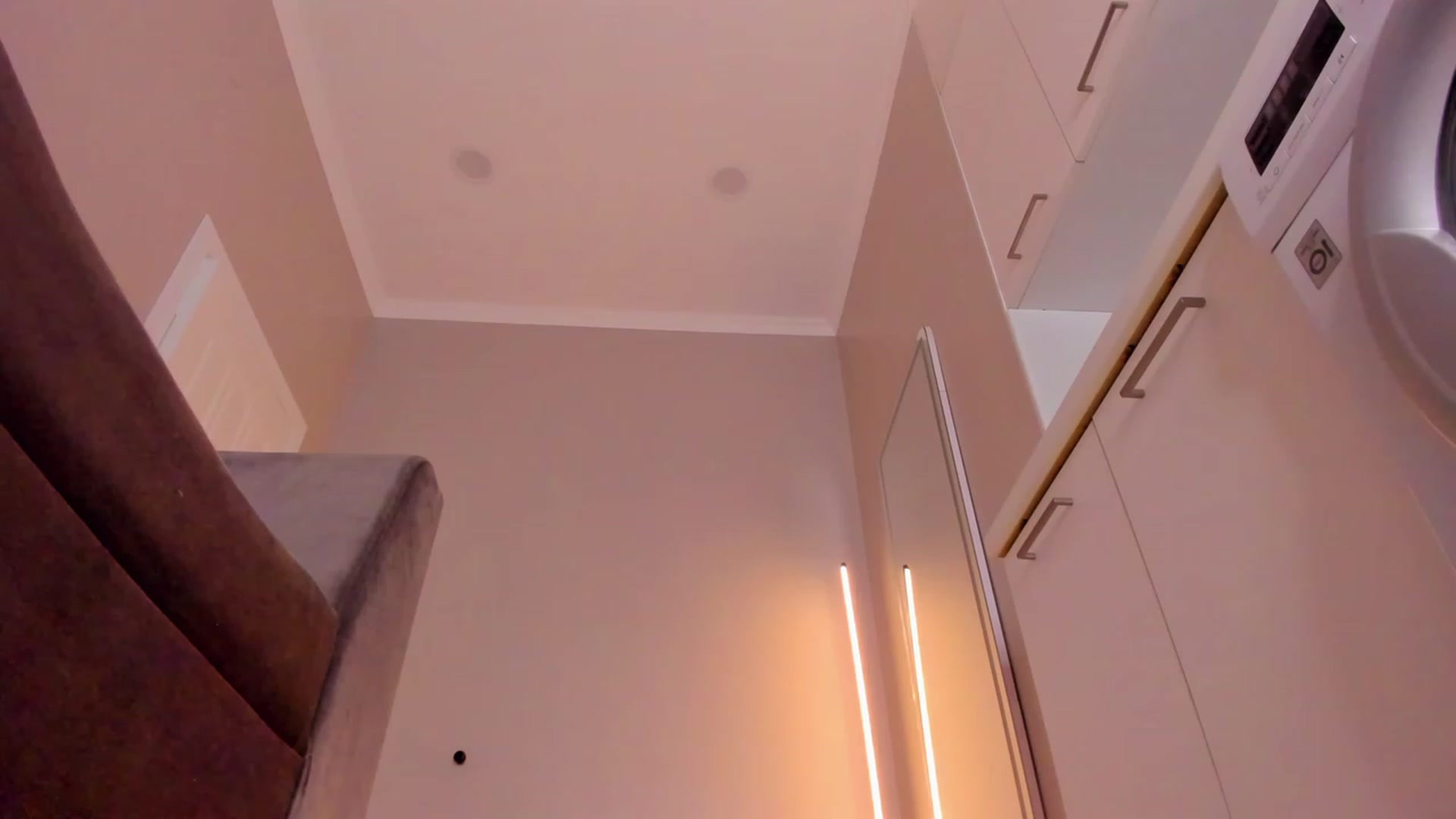 Gallery image thumbnail from Didi_kawaii's myfreecams stream on, 09/30/2023, 16:46 image 7 of 20