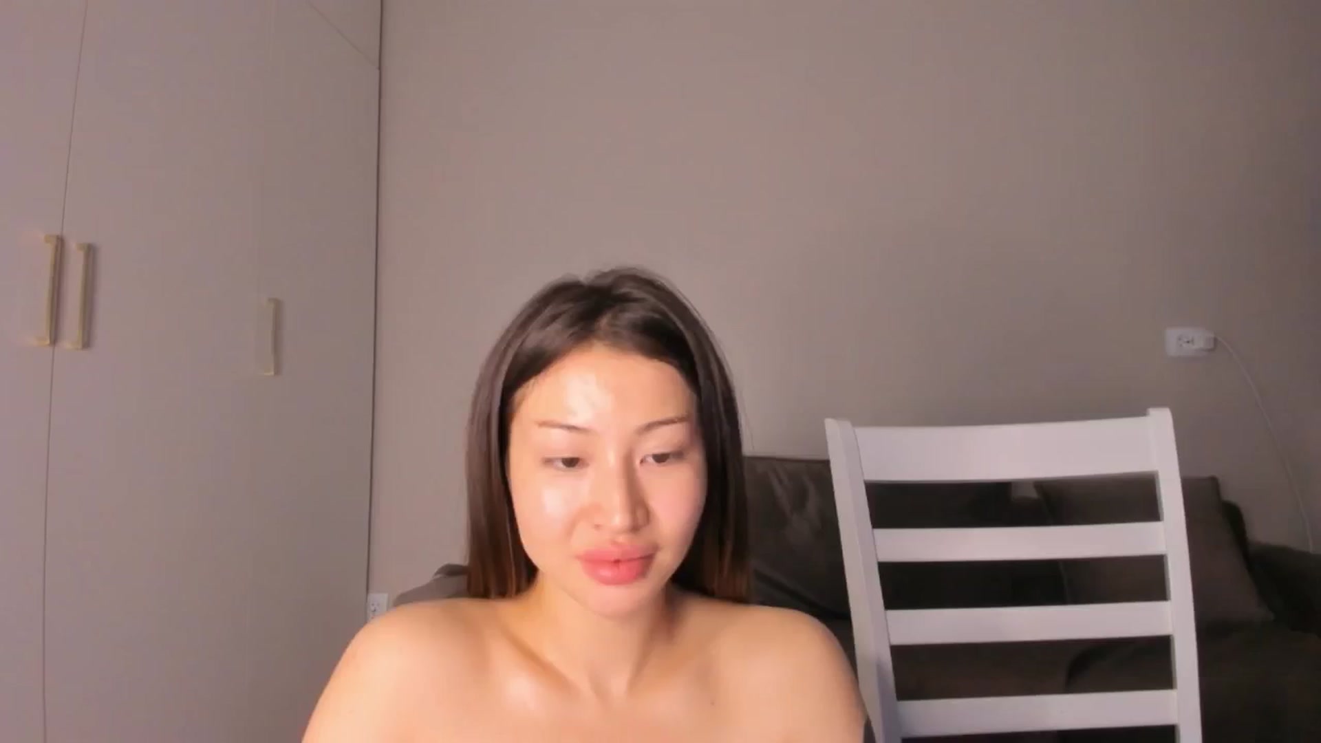 Gallery image thumbnail from Didi_kawaii's myfreecams stream on, 04/24/2024, 17:54 image 15 of 20
