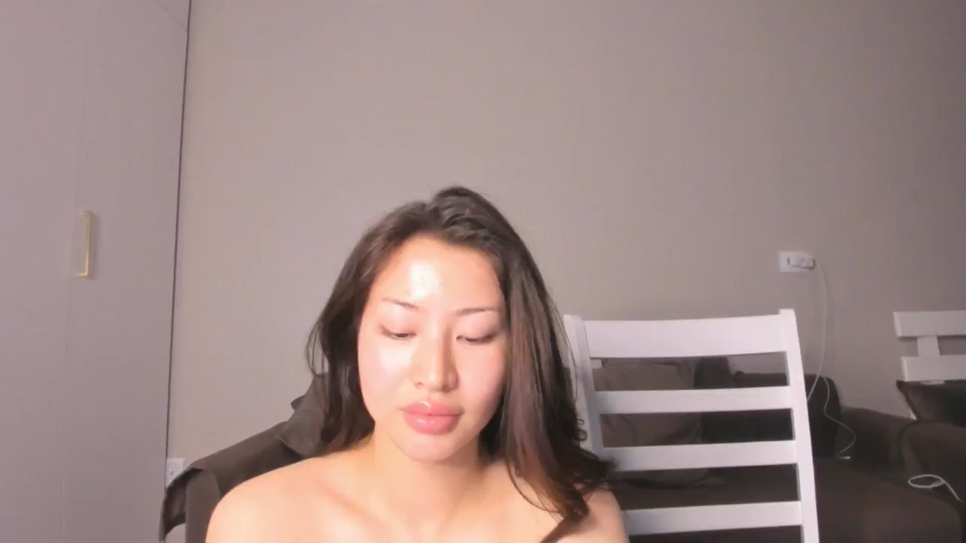 Gallery image thumbnail from Didi_kawaii's myfreecams stream on, 05/07/2024, 13:19 image 8 of 20