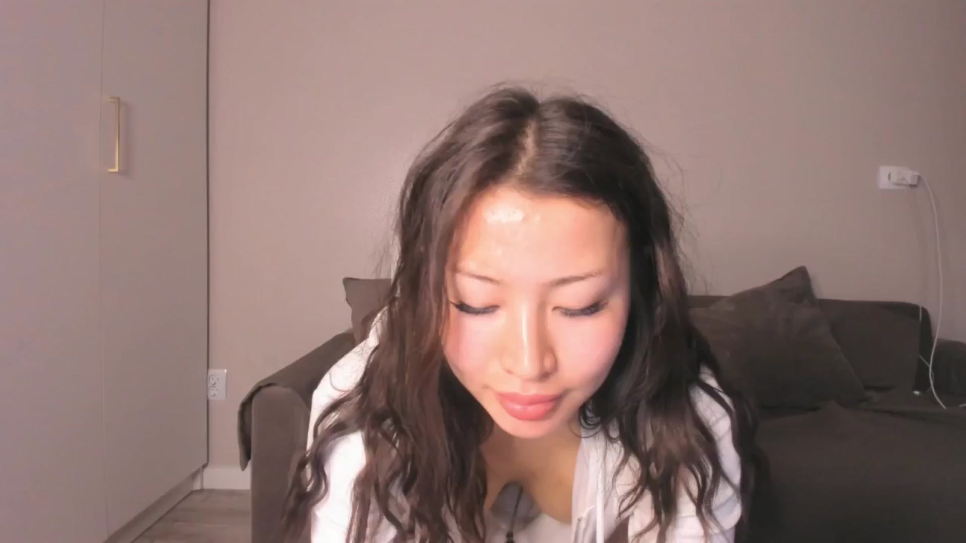 Gallery image thumbnail from Didi_kawaii's myfreecams stream on, 05/12/2024, 17:41 image 12 of 20