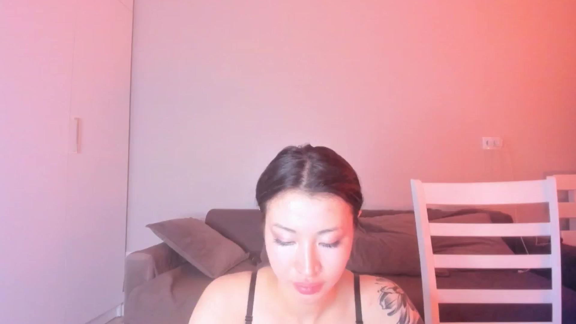 Gallery image thumbnail from Didi_kawaii's myfreecams stream on, 06/22/2024, 16:22 image 8 of 20