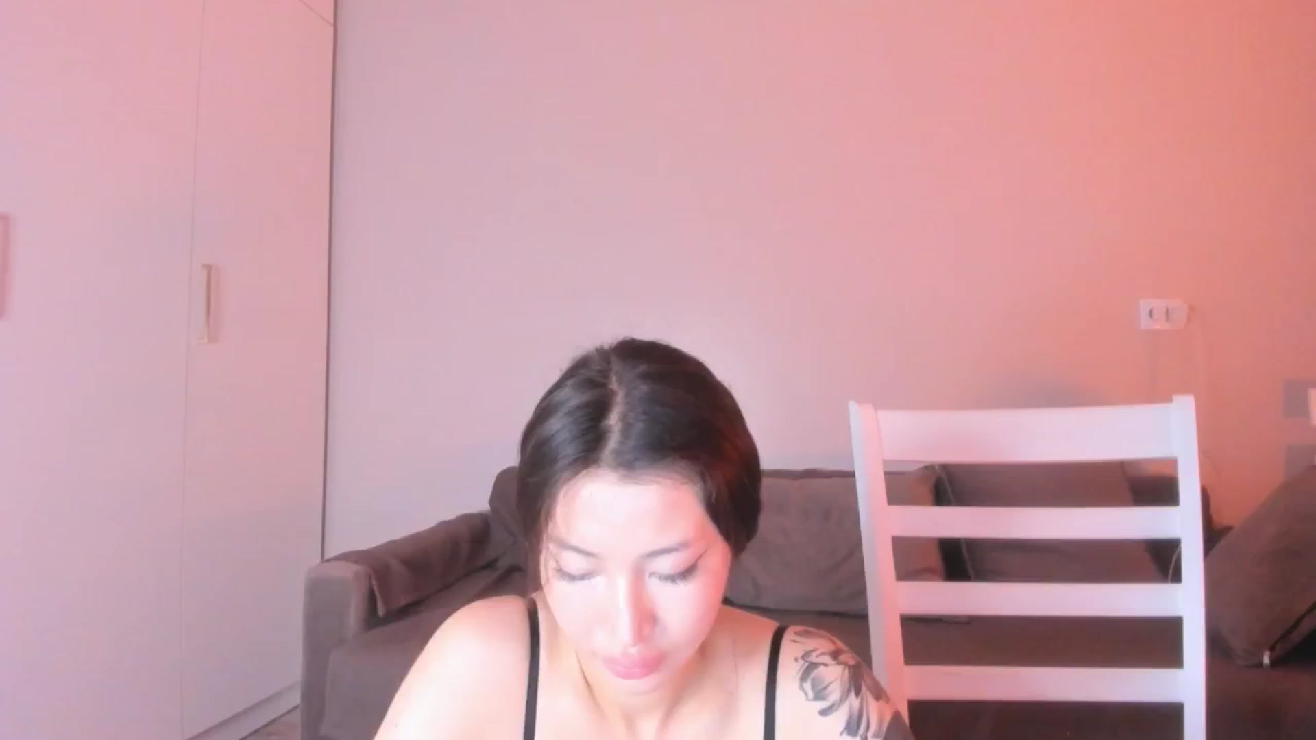 Gallery image thumbnail from Didi_kawaii's myfreecams stream on, 06/23/2024, 11:58 image 6 of 20