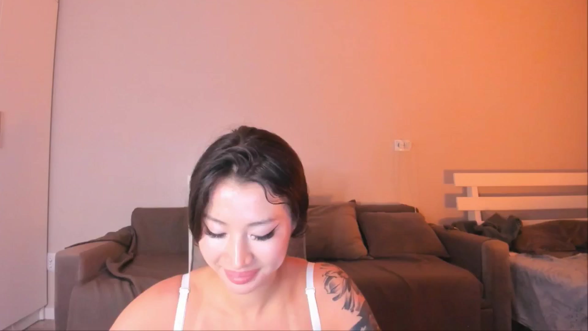 Gallery image thumbnail from Didi_kawaii's myfreecams stream on, 07/07/2024, 14:12 image 10 of 20