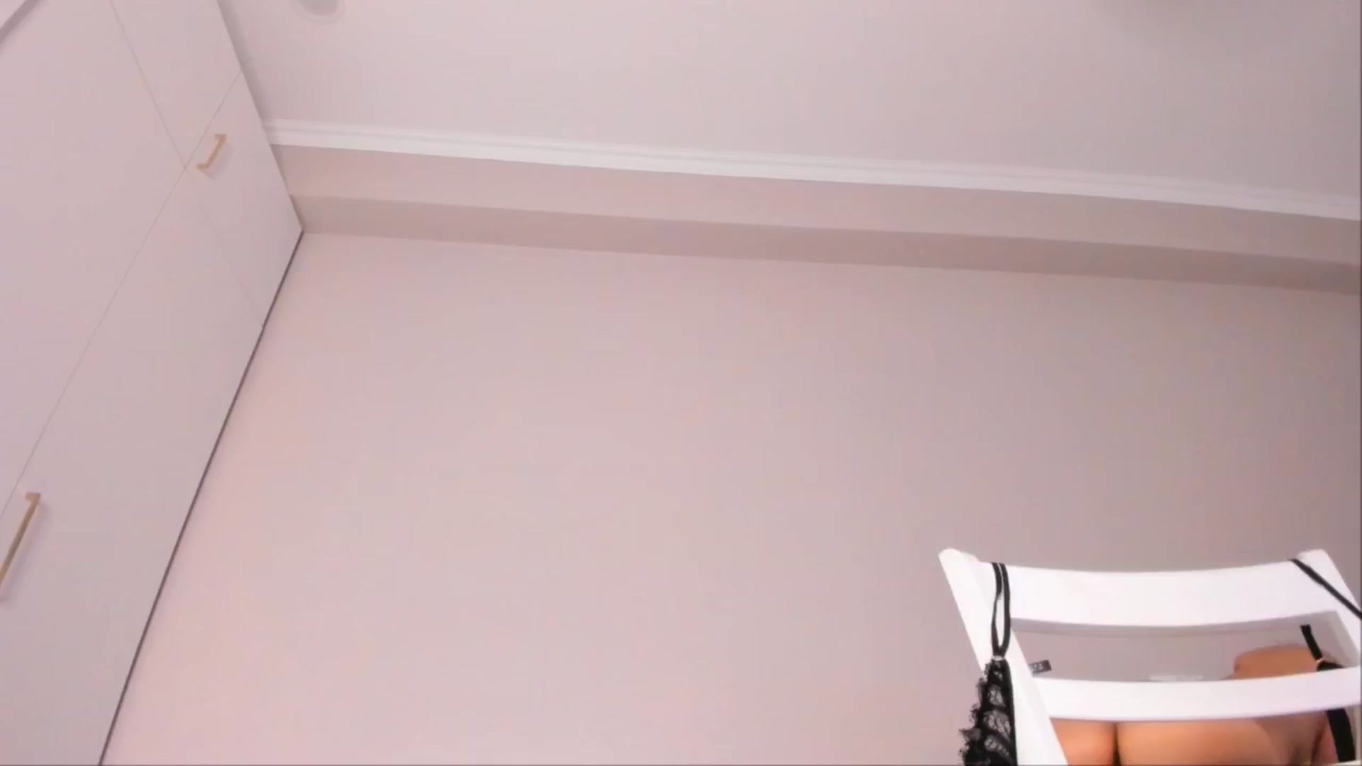 Gallery image thumbnail from Didi_kawaii's myfreecams stream on, 08/11/2024, 12:25 image 8 of 20
