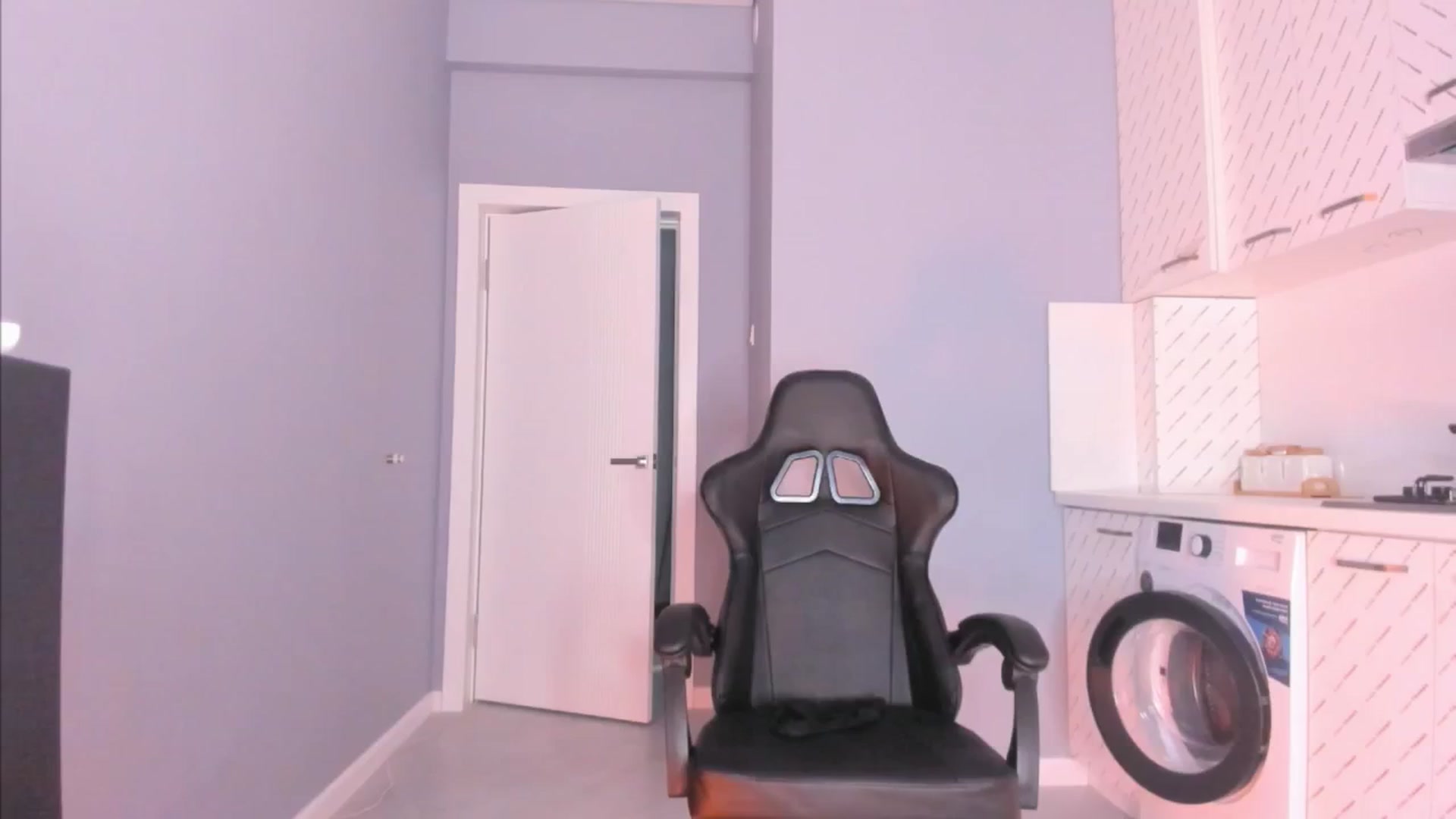 Gallery image thumbnail from Didi_kawaii's myfreecams stream on, 09/07/2024, 12:56 image 14 of 20