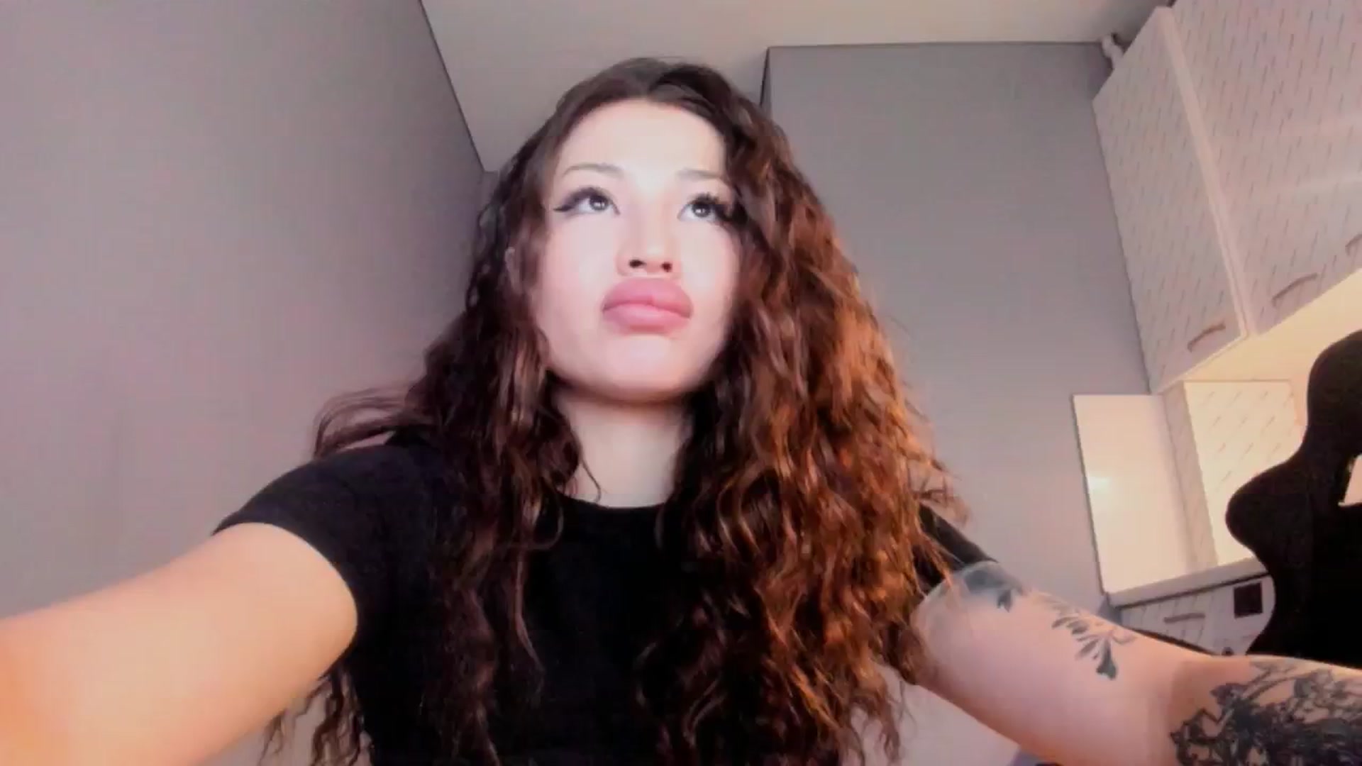 Gallery image thumbnail from Didi_kawaii's myfreecams stream on, 10/28/2024, 19:39 image 3 of 20
