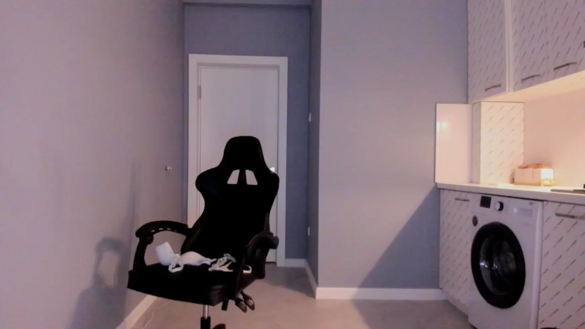 Gallery image thumbnail from Didi_kawaii's myfreecams stream on, 10/30/2024, 18:38 image 11 of 20