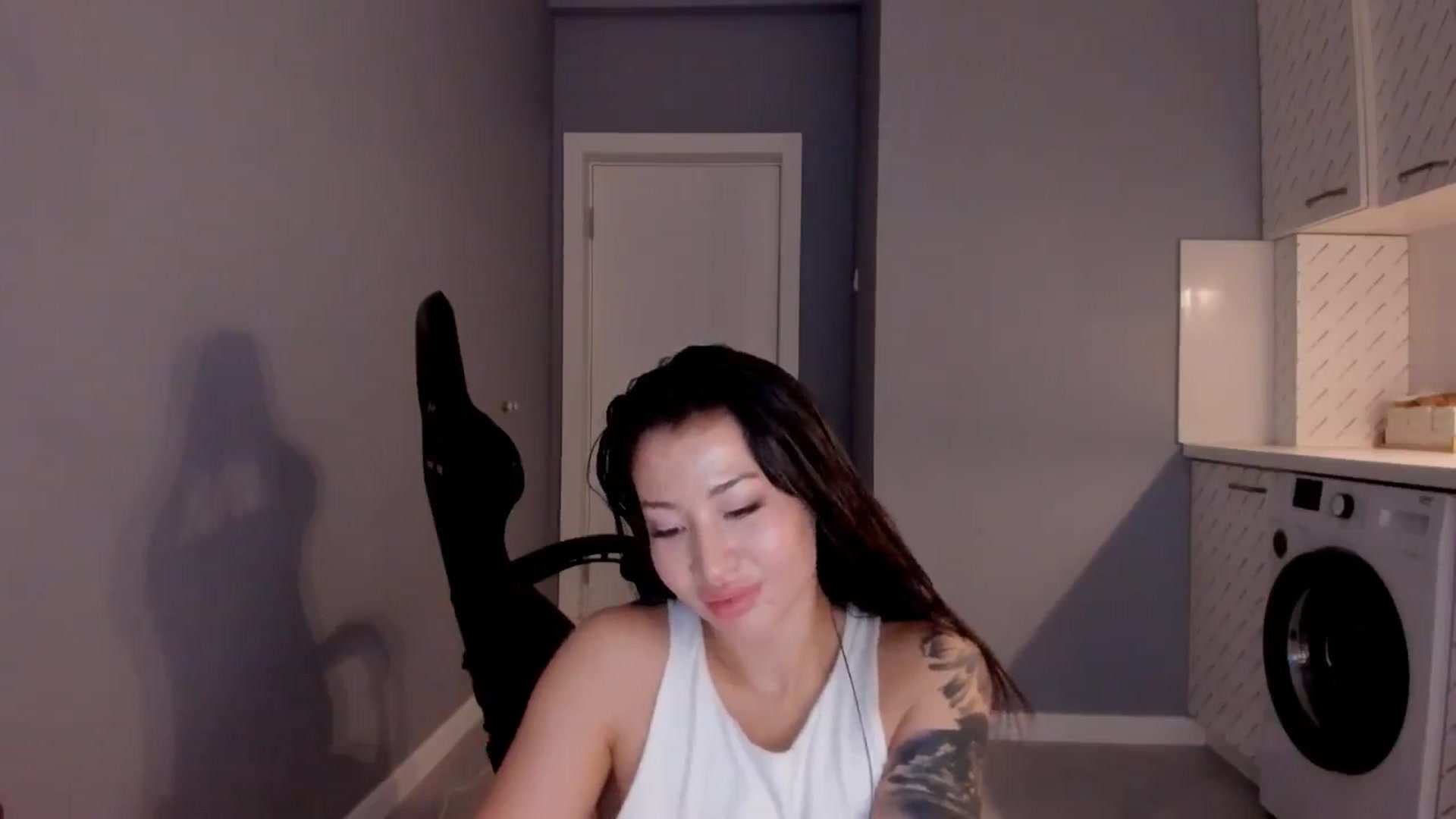 Gallery image thumbnail from Didi_kawaii's myfreecams stream on, 11/05/2024, 24:15 image 15 of 20