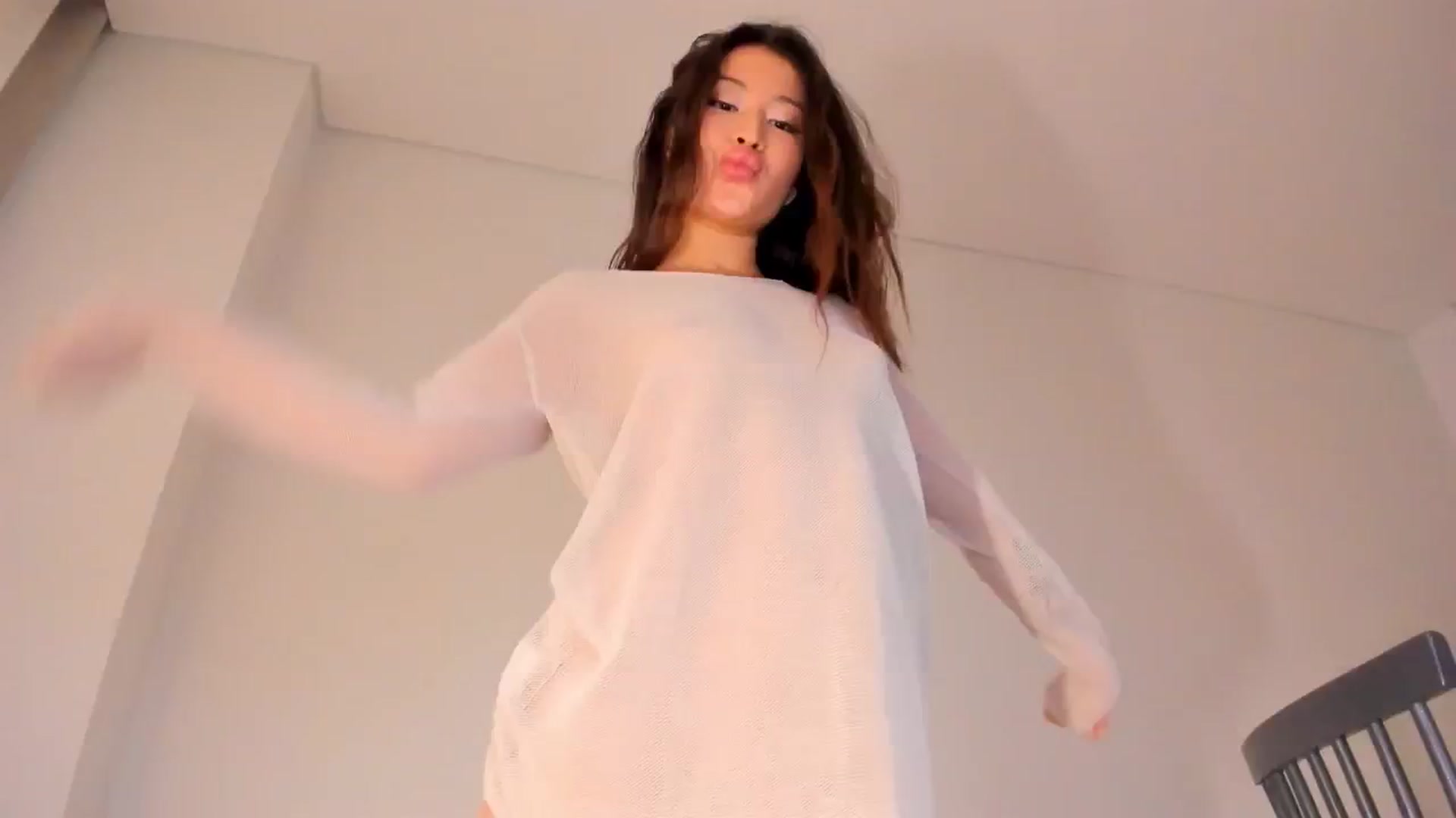 Gallery image thumbnail from Didi_kawaii's myfreecams stream on, 12/04/2024, 01:46 image 2 of 20