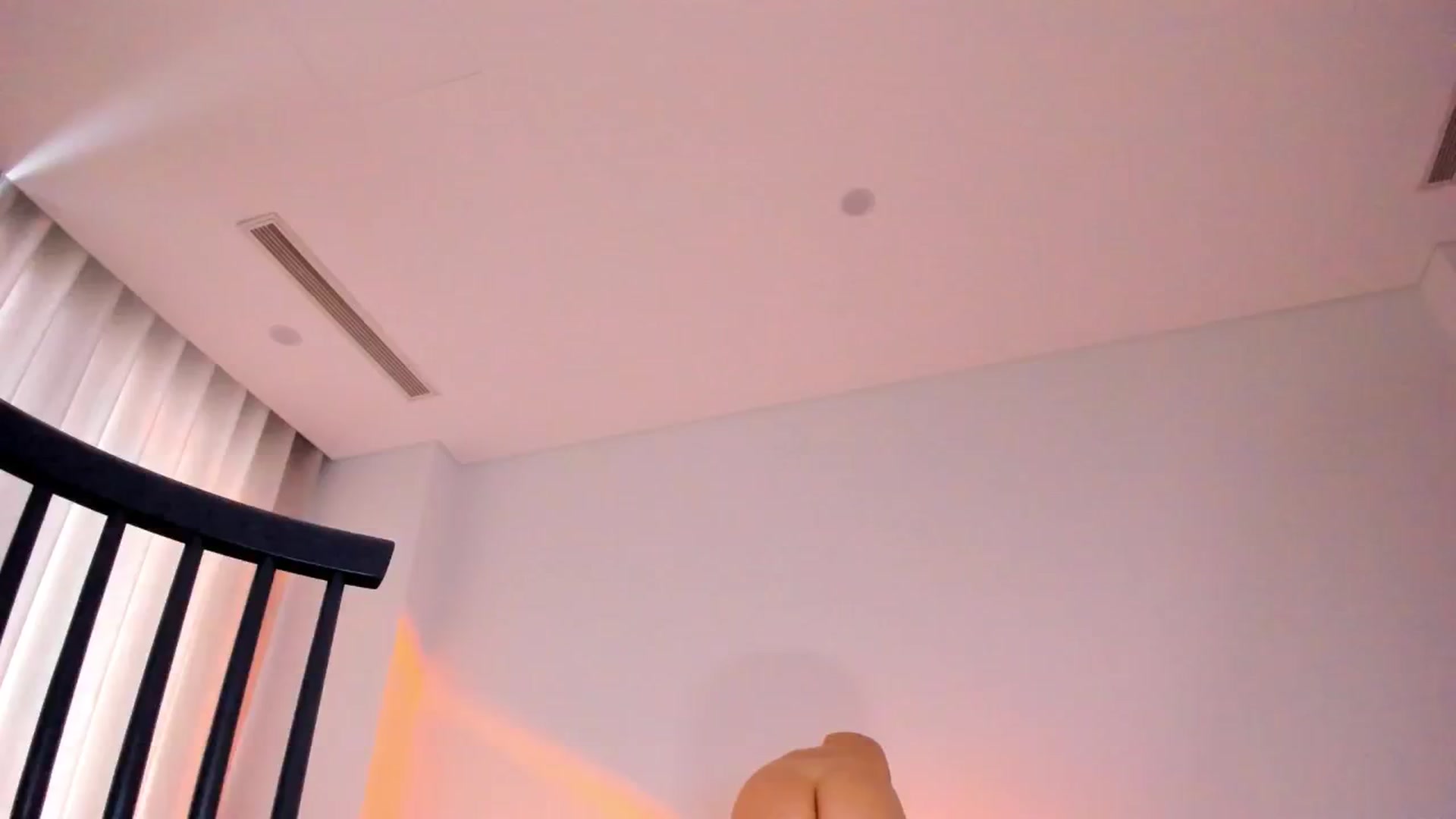 Gallery image thumbnail from Didi_kawaii's myfreecams stream on, 12/23/2024, 07:25 image 19 of 20