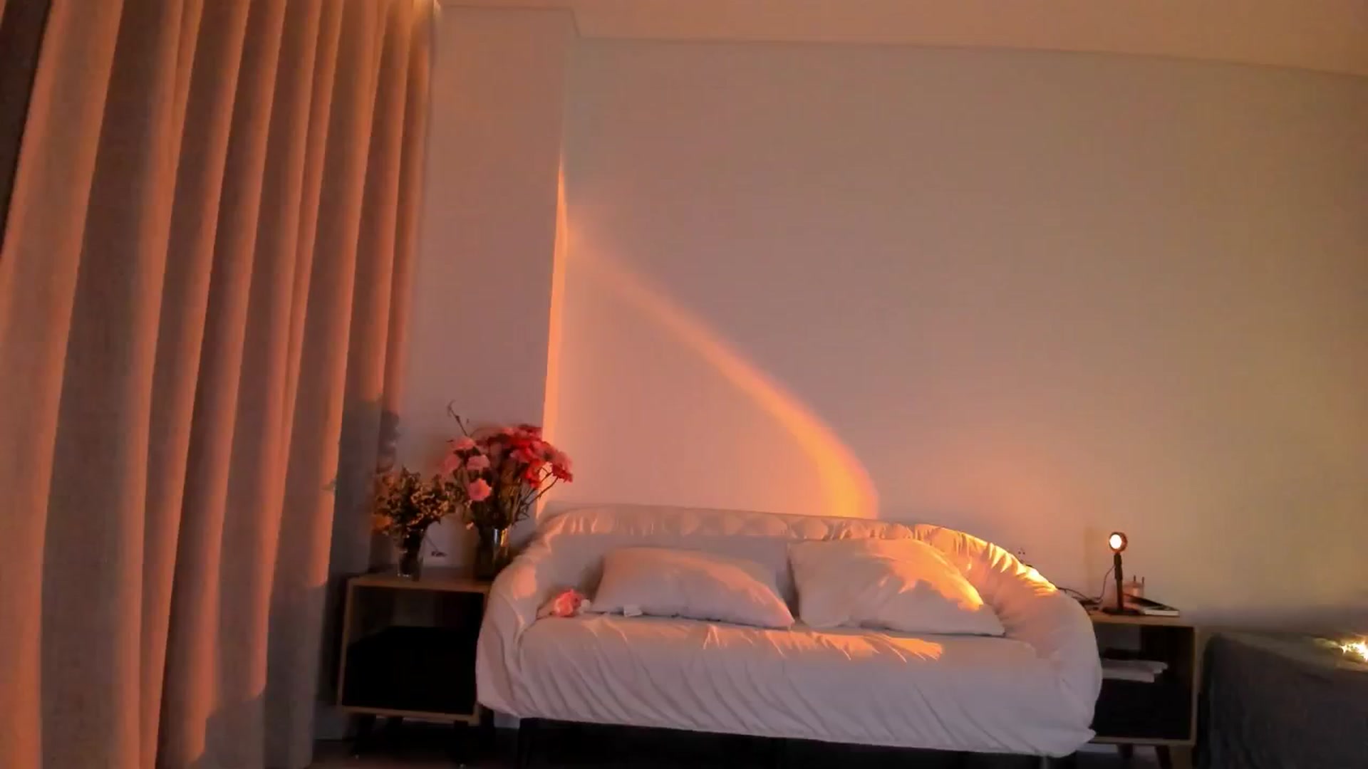 Gallery image thumbnail from Didi_kawaii's myfreecams stream on, 12/29/2024, 14:44 image 9 of 20