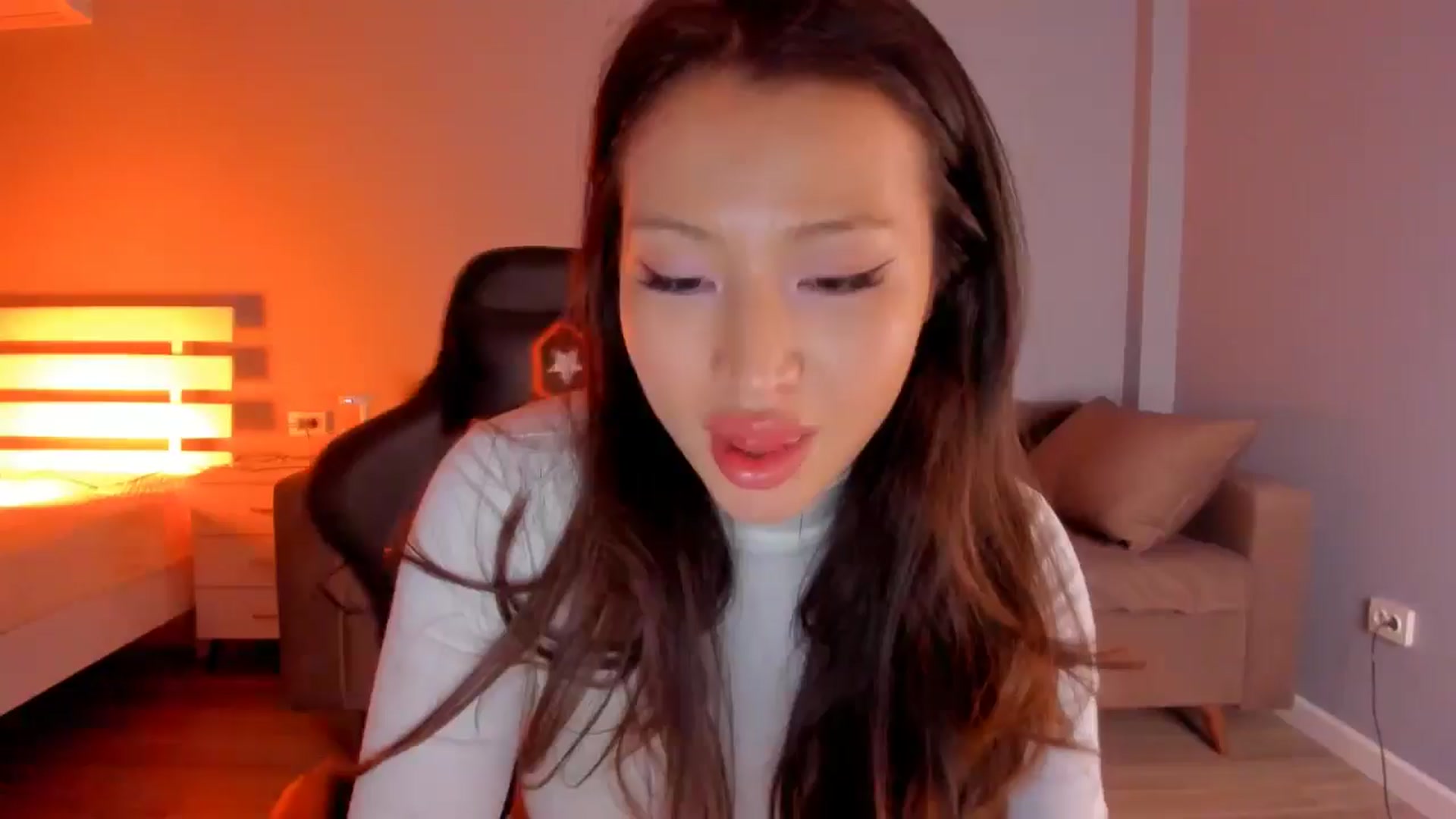 Gallery image thumbnail from Didi_kawaii's myfreecams stream on, 02/26/2025, 14:36 image 16 of 20