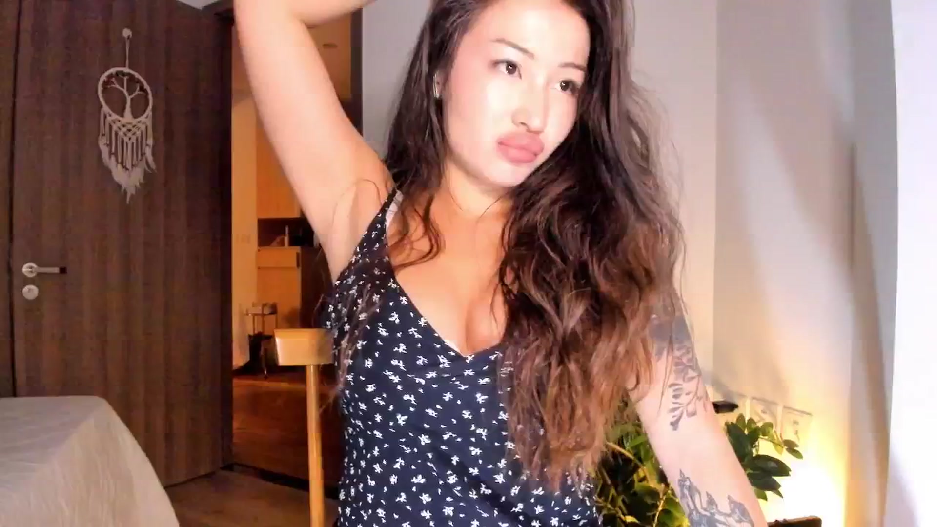 Gallery image thumbnail from Didi_kawaii's myfreecams stream on, 06/23/2025, 15:05 image 4 of 20