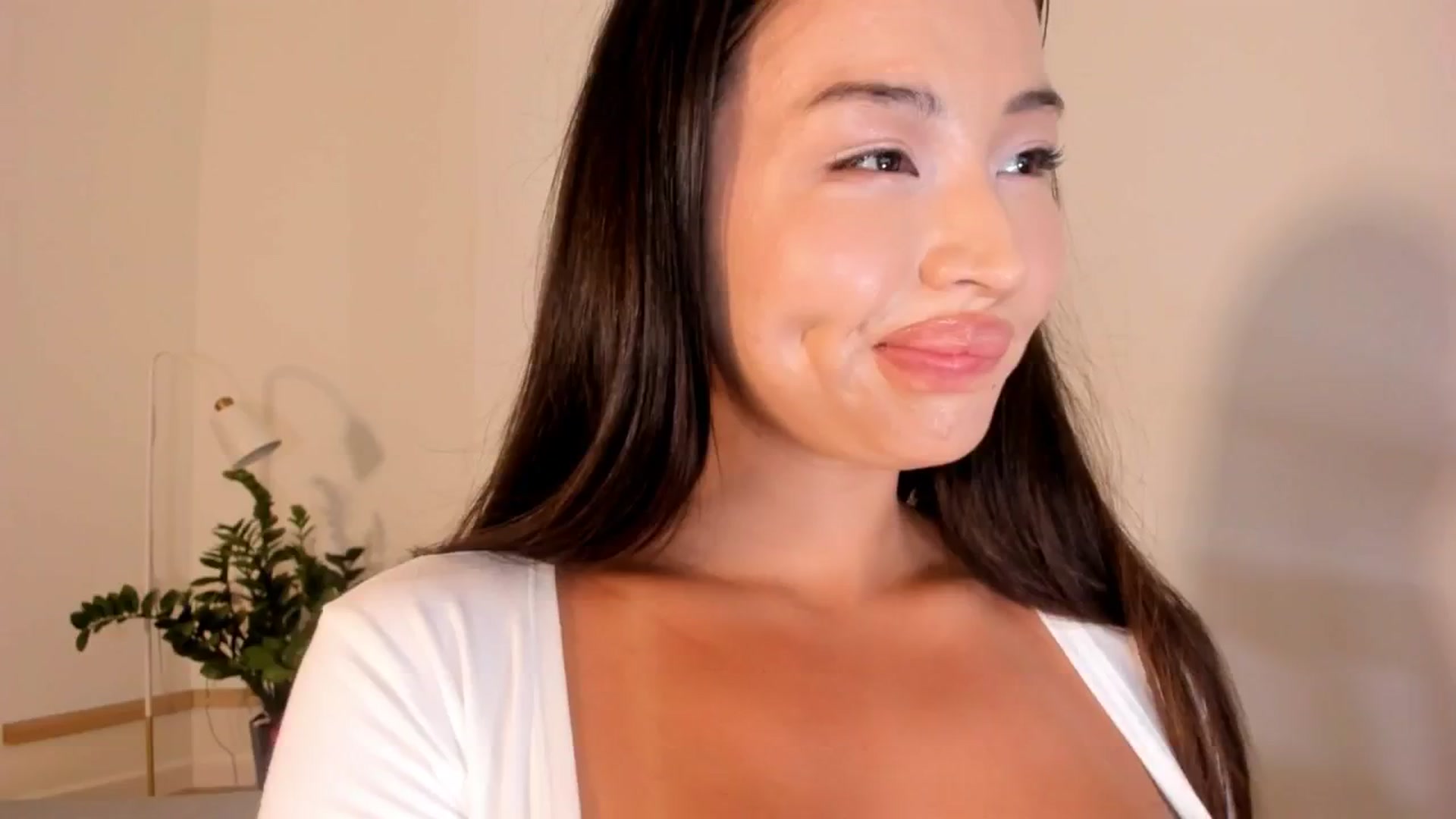 Gallery image thumbnail from Didi_kawaii's myfreecams stream on, 09/21/2025, 10:54 image 15 of 20