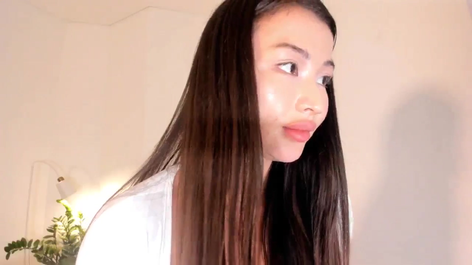 Gallery image thumbnail from Didi_kawaii's myfreecams stream on, 09/21/2025, 12:45 image 18 of 20