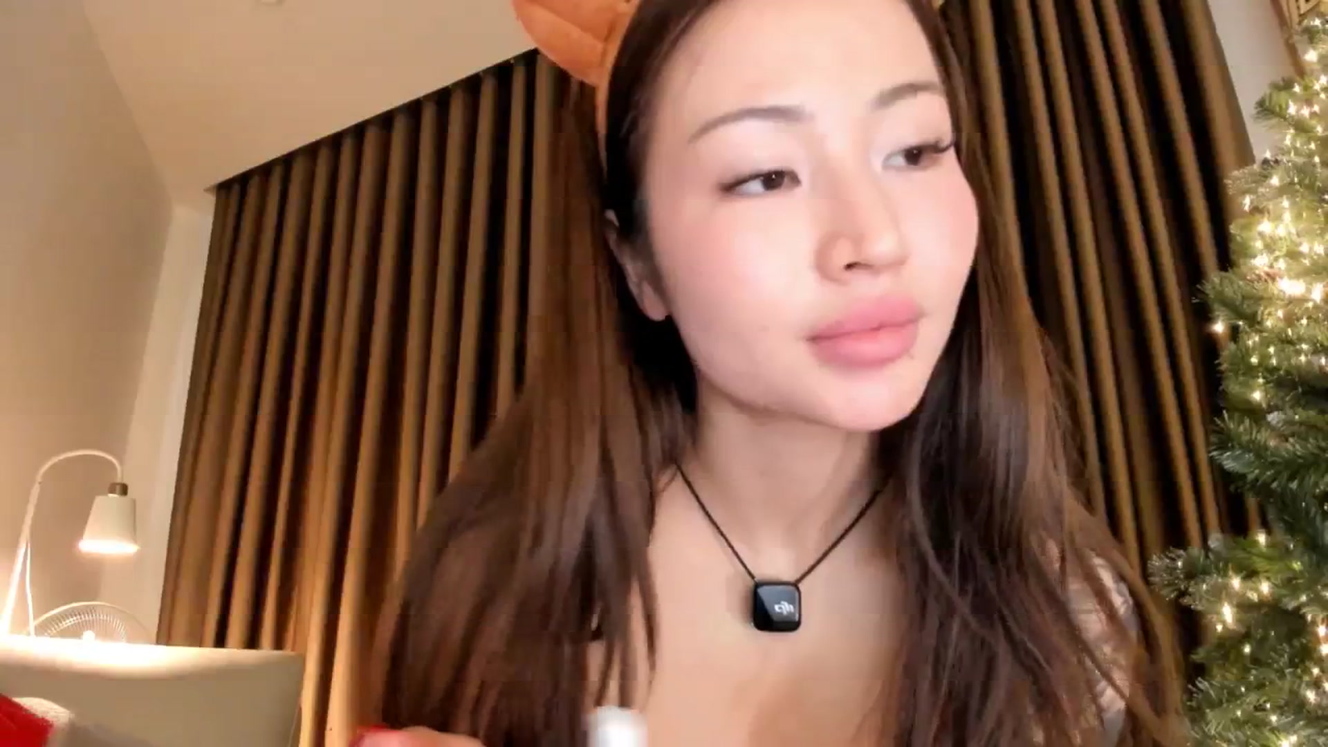 Gallery image thumbnail from Didi_kawaii's myfreecams stream on, 12/26/2025, 02:06 image 18 of 20