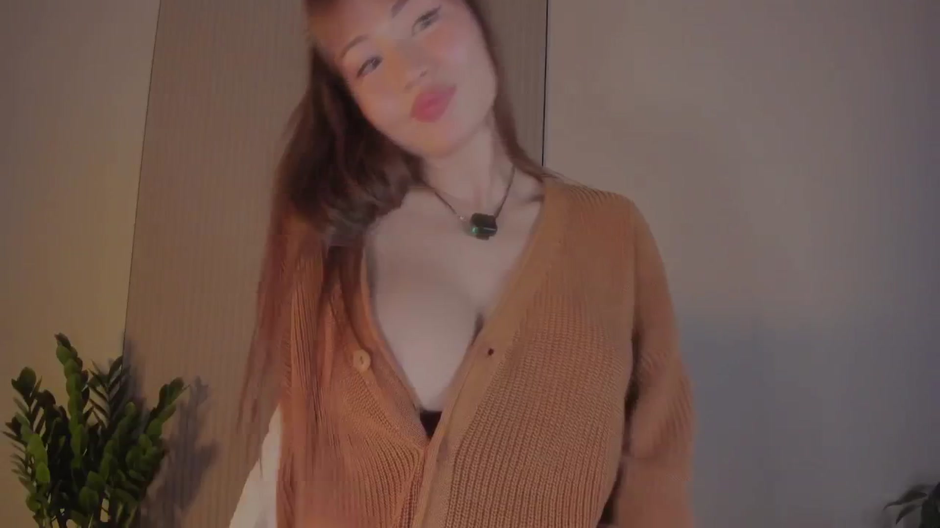Gallery image thumbnail from Didi_kawaii's myfreecams stream on, 04/01/2026, 24:13 image 18 of 20