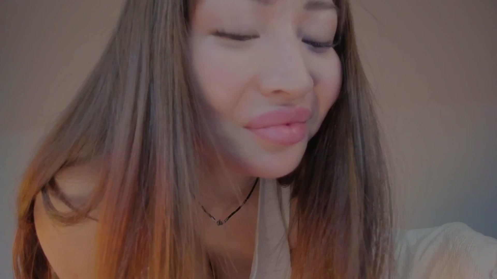 Gallery image thumbnail from Didi_kawaii's myfreecams stream on, 04/01/2026, 23:10 image 4 of 20