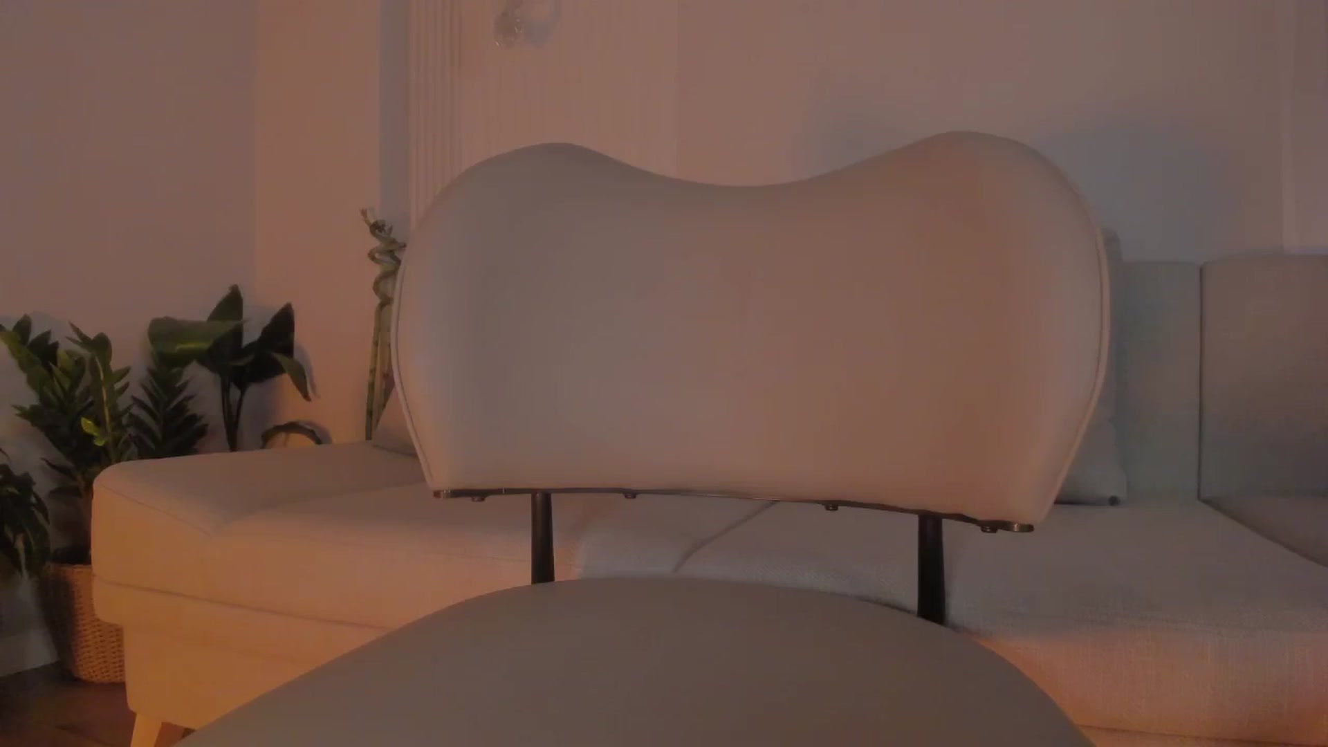 Gallery image thumbnail from Didi_kawaii's myfreecams stream on, 04/15/2026, 20:20 image 16 of 20