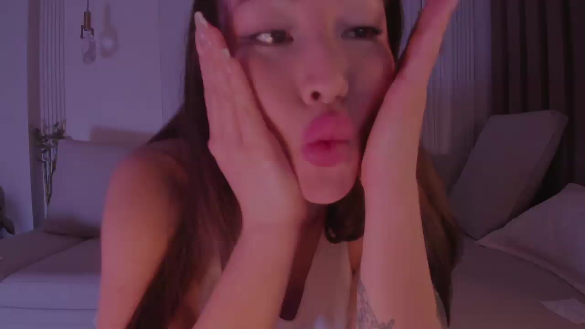 Gallery image thumbnail from Didi_kawaii's myfreecams stream on, 04/20/2026, 17:12 image 18 of 20