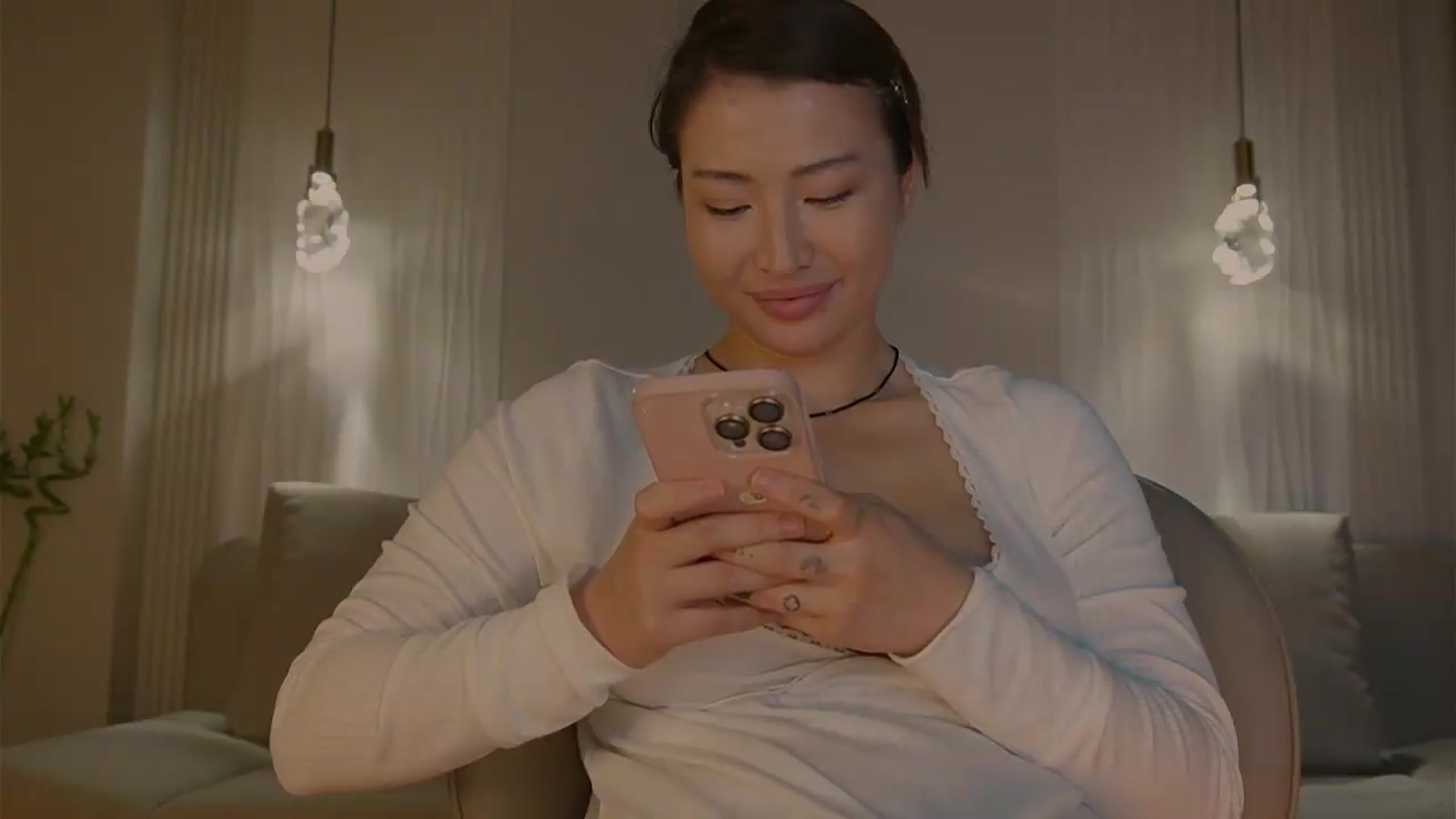 Gallery image thumbnail from Didi_kawaii's myfreecams stream on, 06/10/2026, 24:04 image 13 of 20