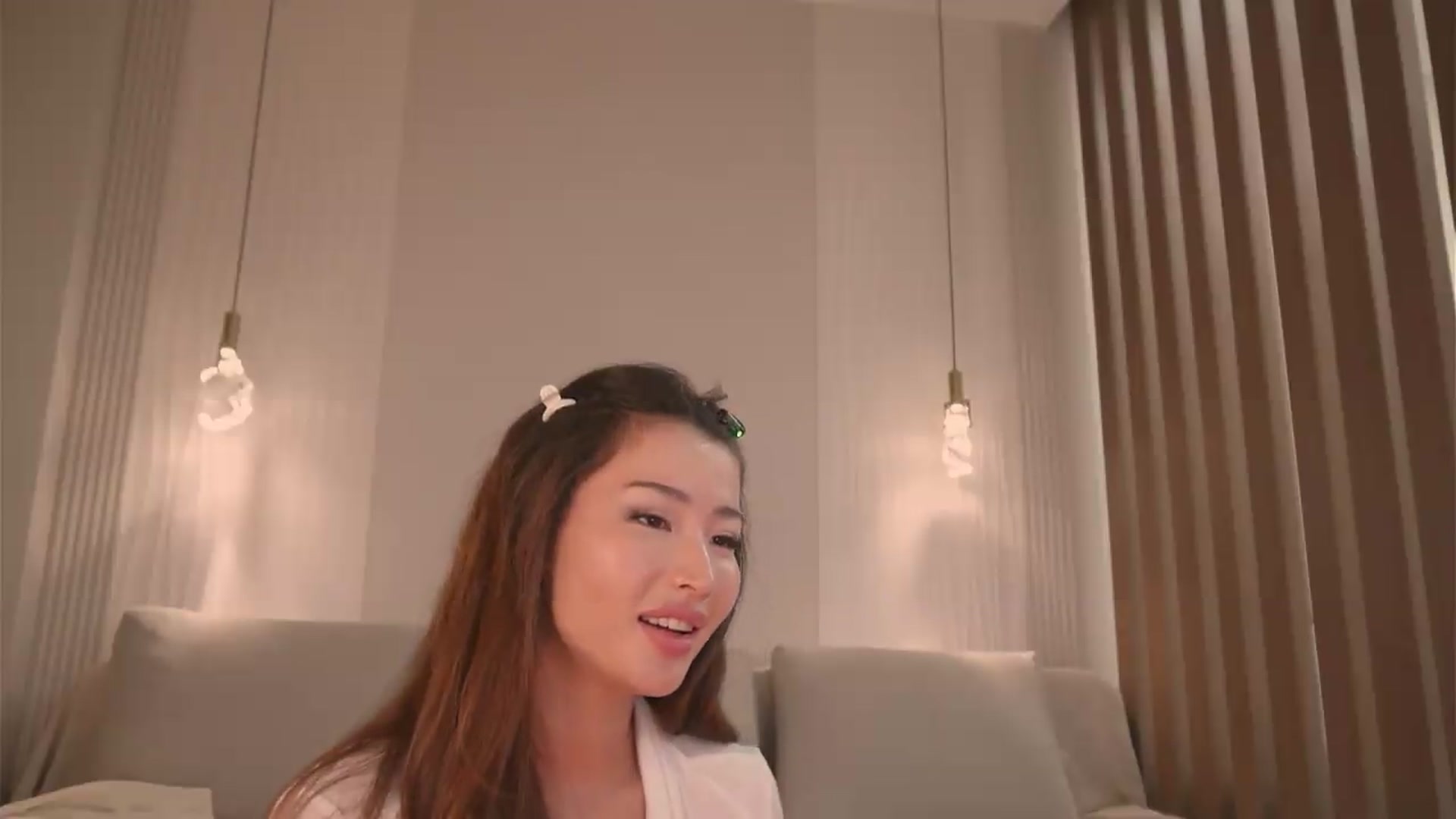 Gallery image thumbnail from Didi_kawaii's myfreecams stream on, 08/28/2026, 21:48 image 3 of 20